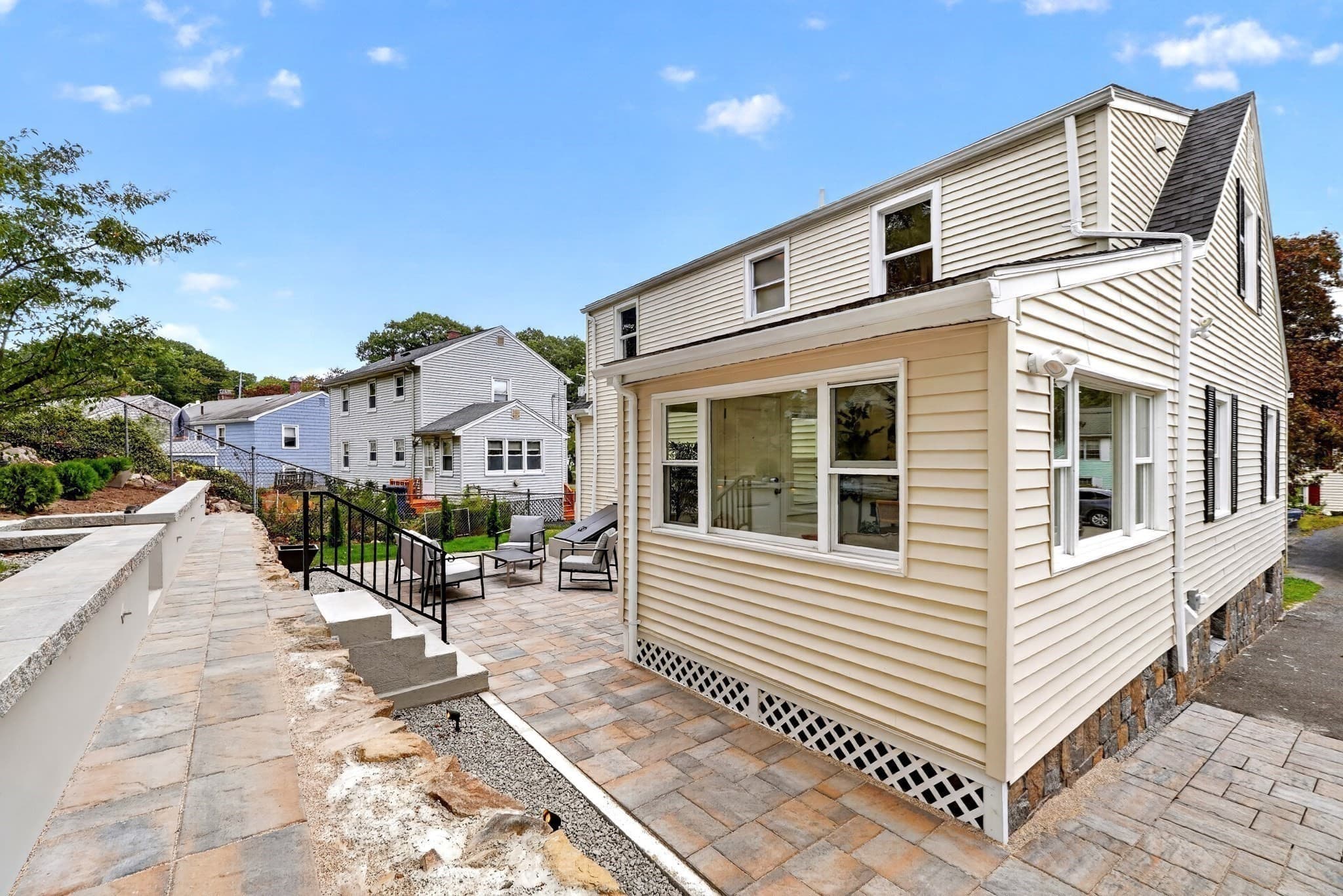 Single Family Residence at 107 Woodley Ave, Boston MA 02132, Boston, photo 33 of 38