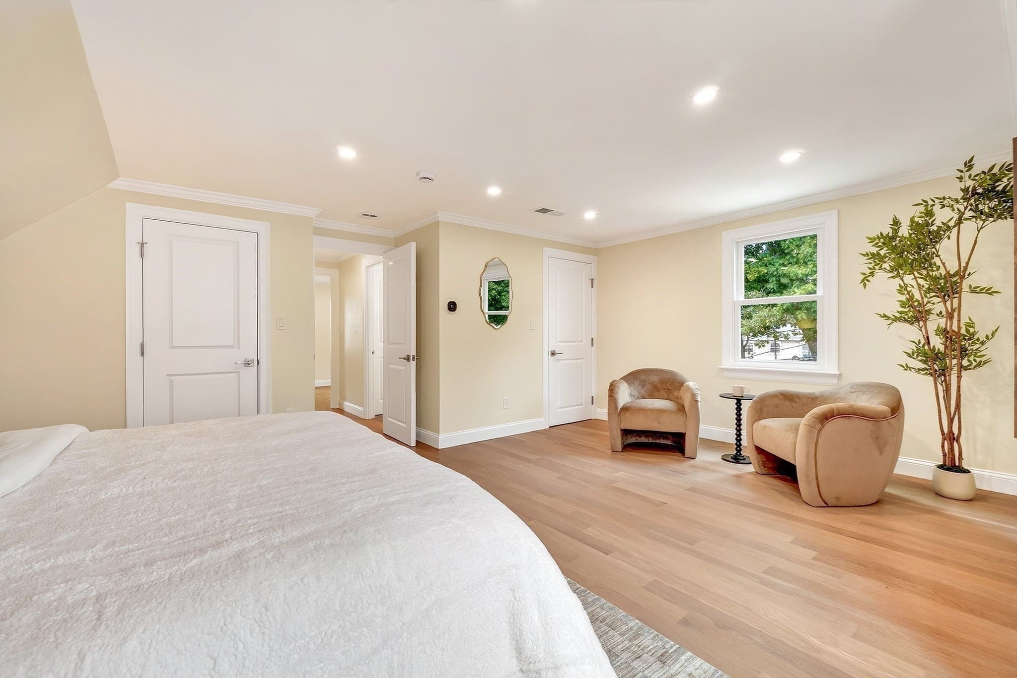 Single Family Residence at 107 Woodley Ave, Boston MA 02132, Boston, photo 18 of 38