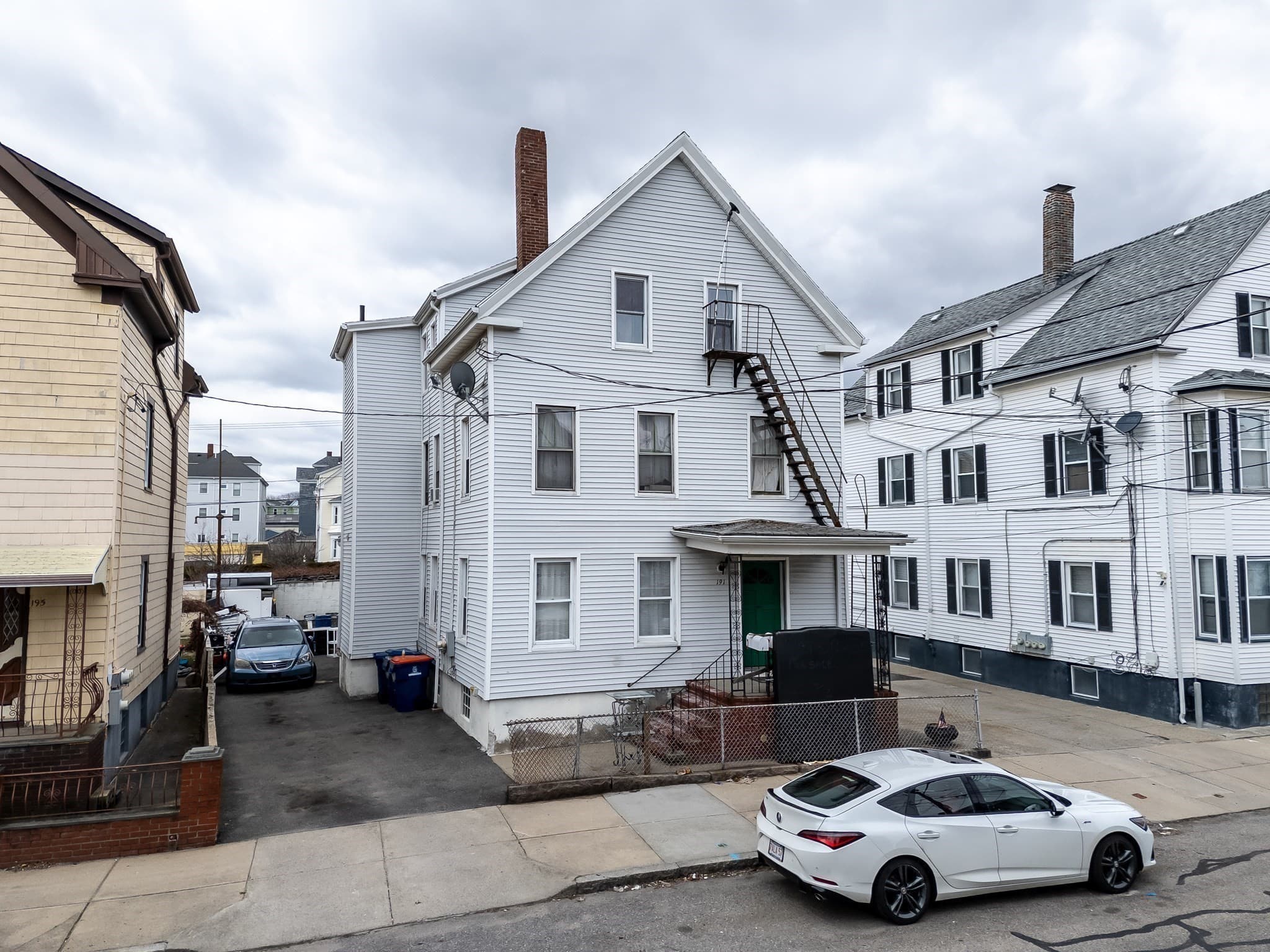 191 Bonney St, New Bedford MA 02740