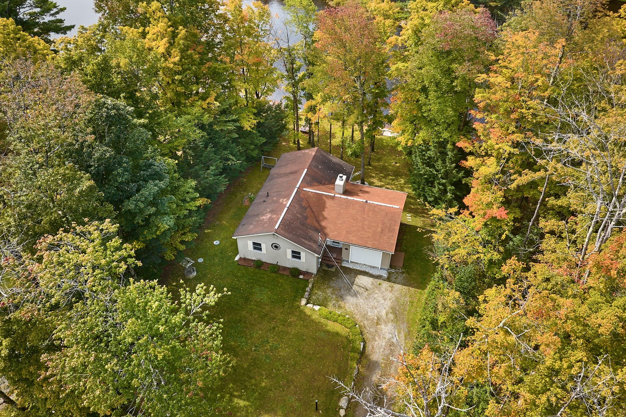 Single Family Residence at 126 Alan A Dale Dr., Becket MA 01223, Becket, photo 27 of 31