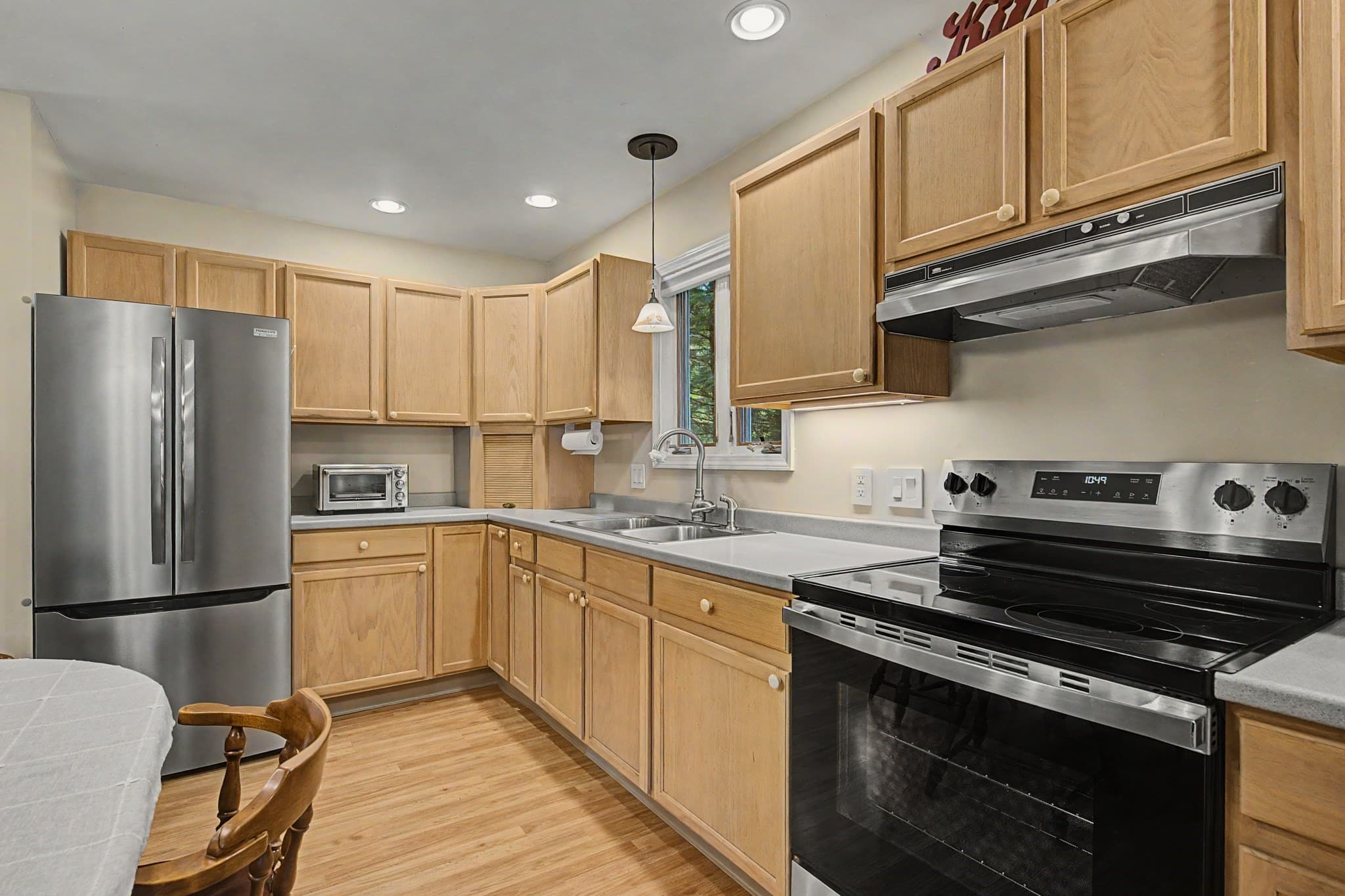 Single Family Residence at 126 Alan A Dale Dr., Becket MA 01223, Becket, photo 6 of 31