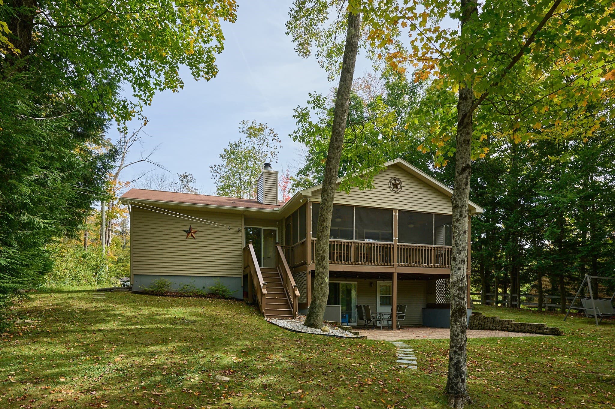 Single Family Residence at 126 Alan A Dale Dr., Becket MA 01223, Becket, photo 22 of 31
