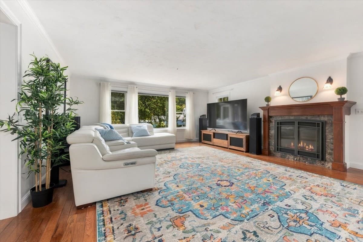 Single Family Residence at 276 East Street, Hingham MA 02043, Hingham, photo 4 of 41