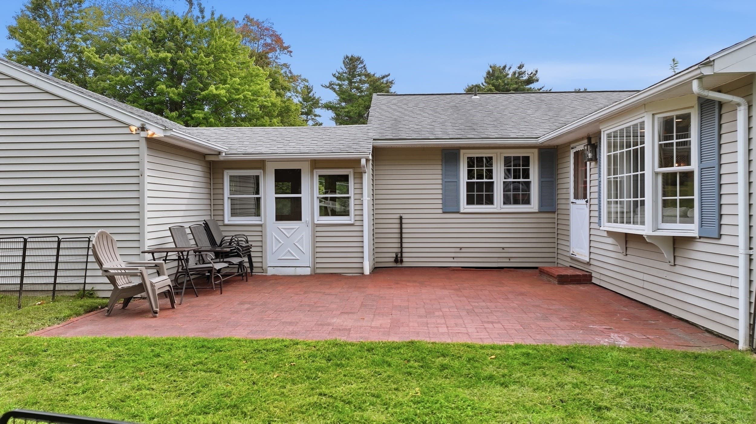 Single Family Residence at 107 Cedar St, Sturbridge MA 01518, Sturbridge, photo 36 of 40