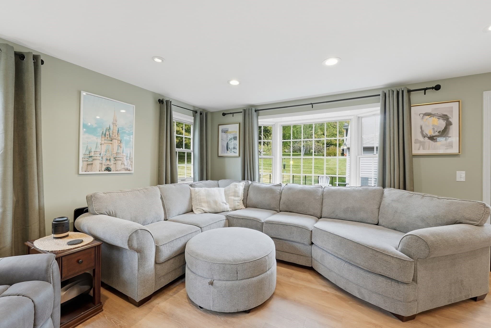 Single Family Residence at 107 Cedar St, Sturbridge MA 01518, Sturbridge, photo 9 of 40
