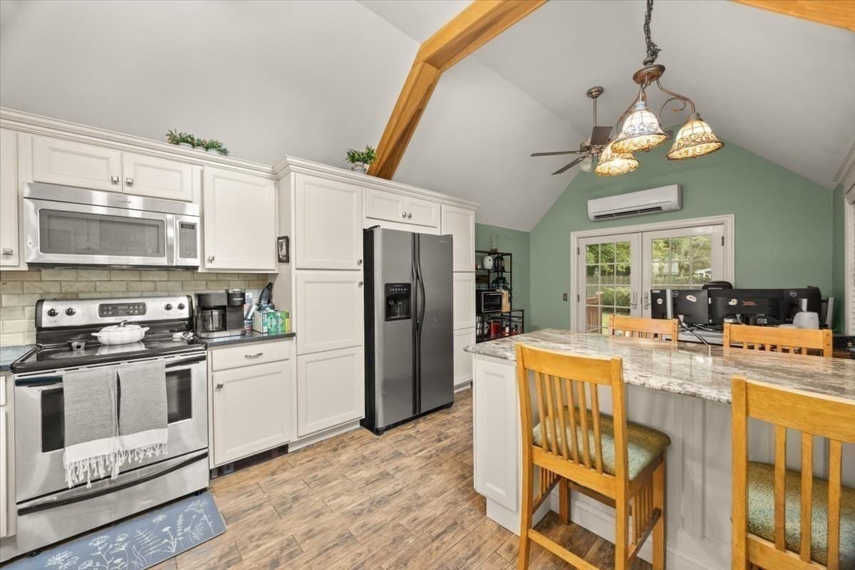 Single Family Residence at 421 North Main Street, Raynham MA 02767, Raynham, photo 16 of 34