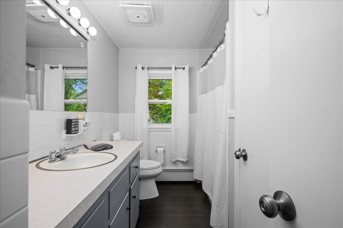 Single Family Residence at 3 Vine St, Webster MA 01570, Webster, photo 15 of 25