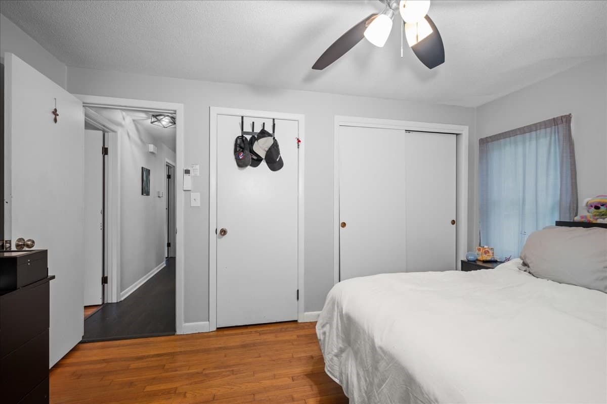 Single Family Residence at 3 Vine St, Webster MA 01570, Webster, photo 11 of 25