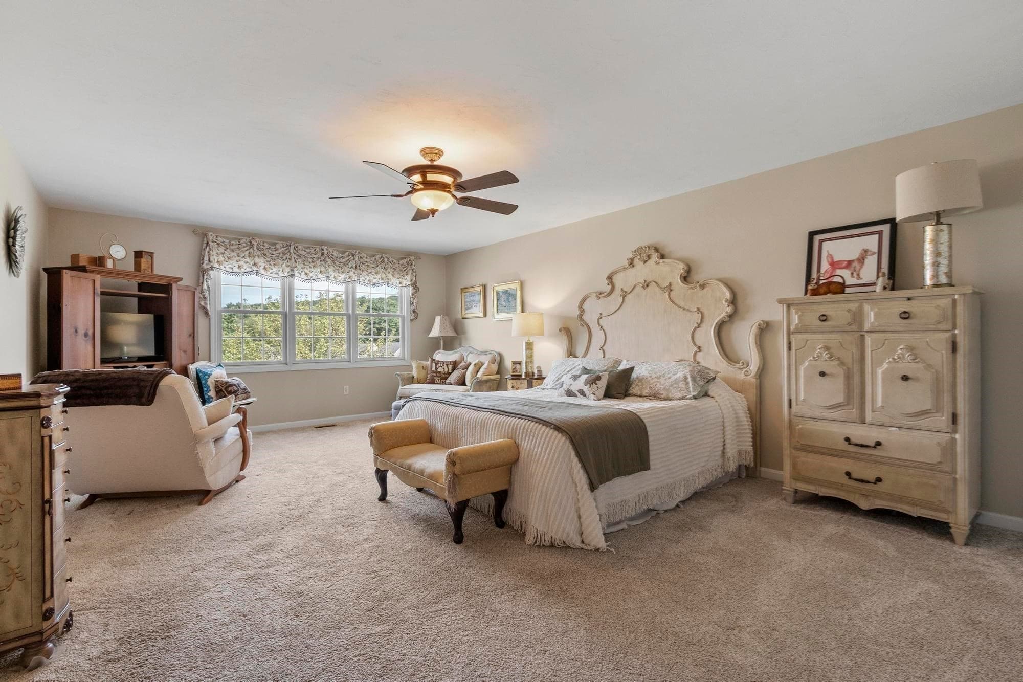 Condominium at 131 Ariel Circle # 131, Sutton MA 01590, Sutton, photo 15 of 32