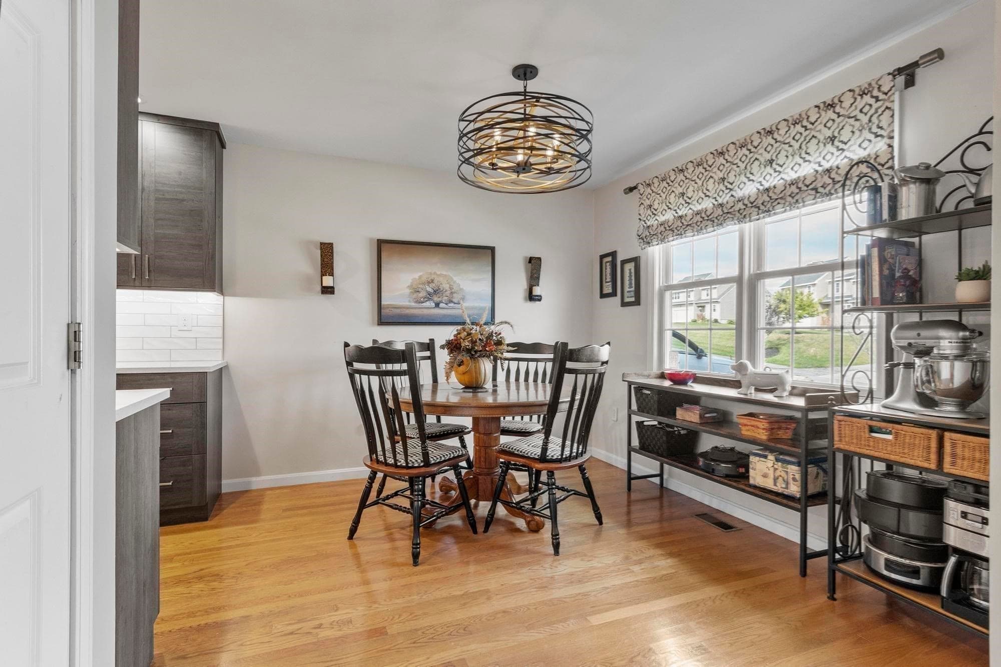 Condominium at 131 Ariel Circle # 131, Sutton MA 01590, Sutton, photo 11 of 32