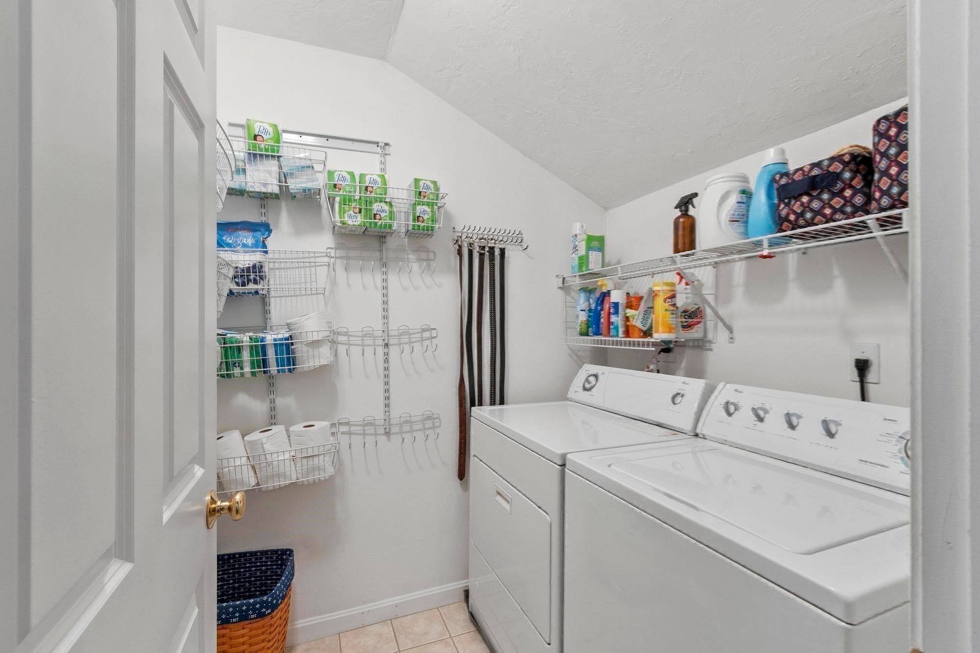 Condominium at 131 Ariel Circle # 131, Sutton MA 01590, Sutton, photo 19 of 32