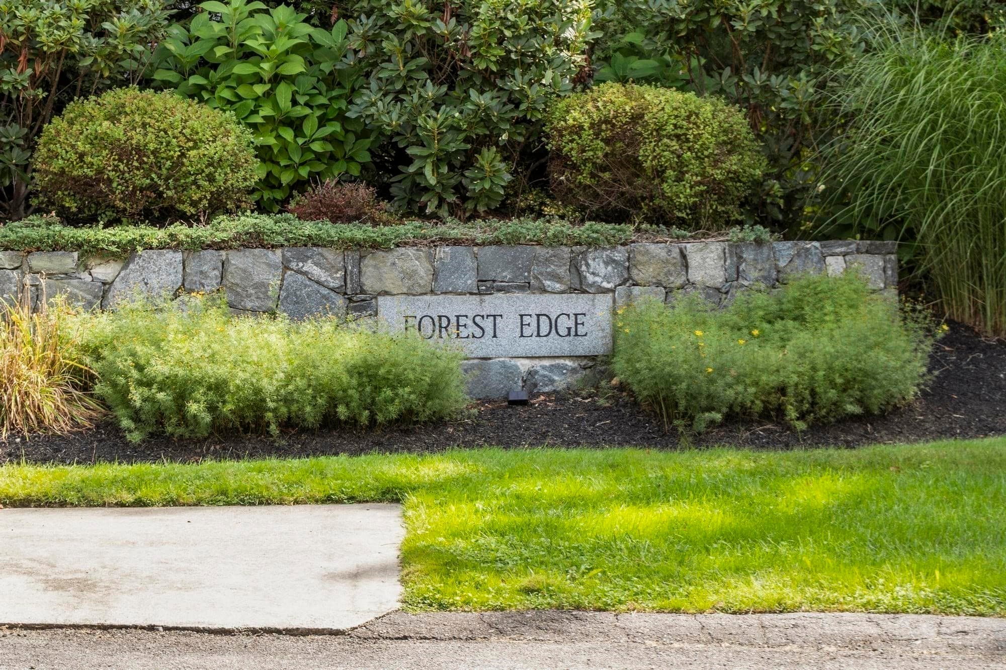 Condominium at 131 Ariel Circle # 131, Sutton MA 01590, Sutton, photo 31 of 32