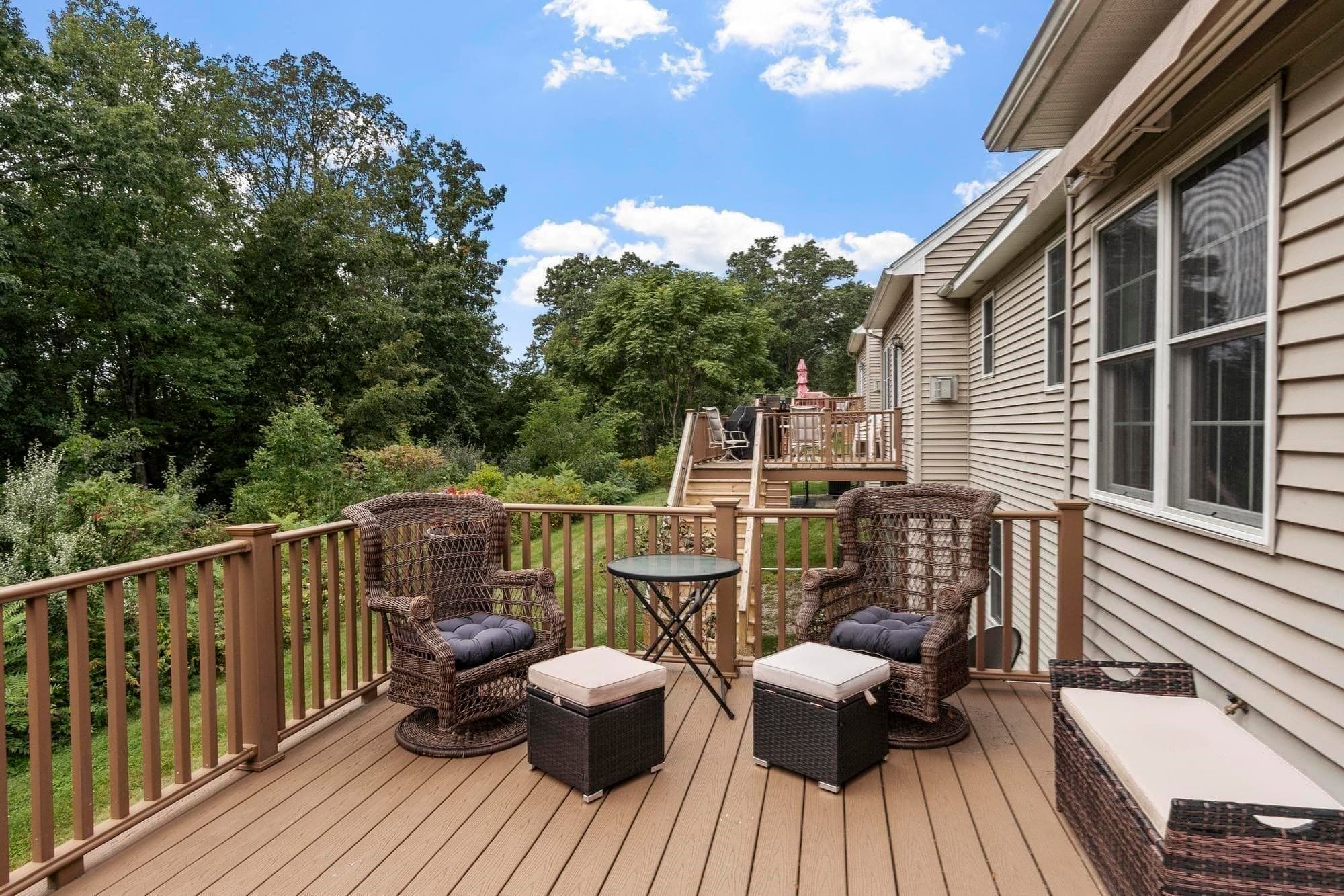 Condominium at 131 Ariel Circle # 131, Sutton MA 01590, Sutton, photo 25 of 32
