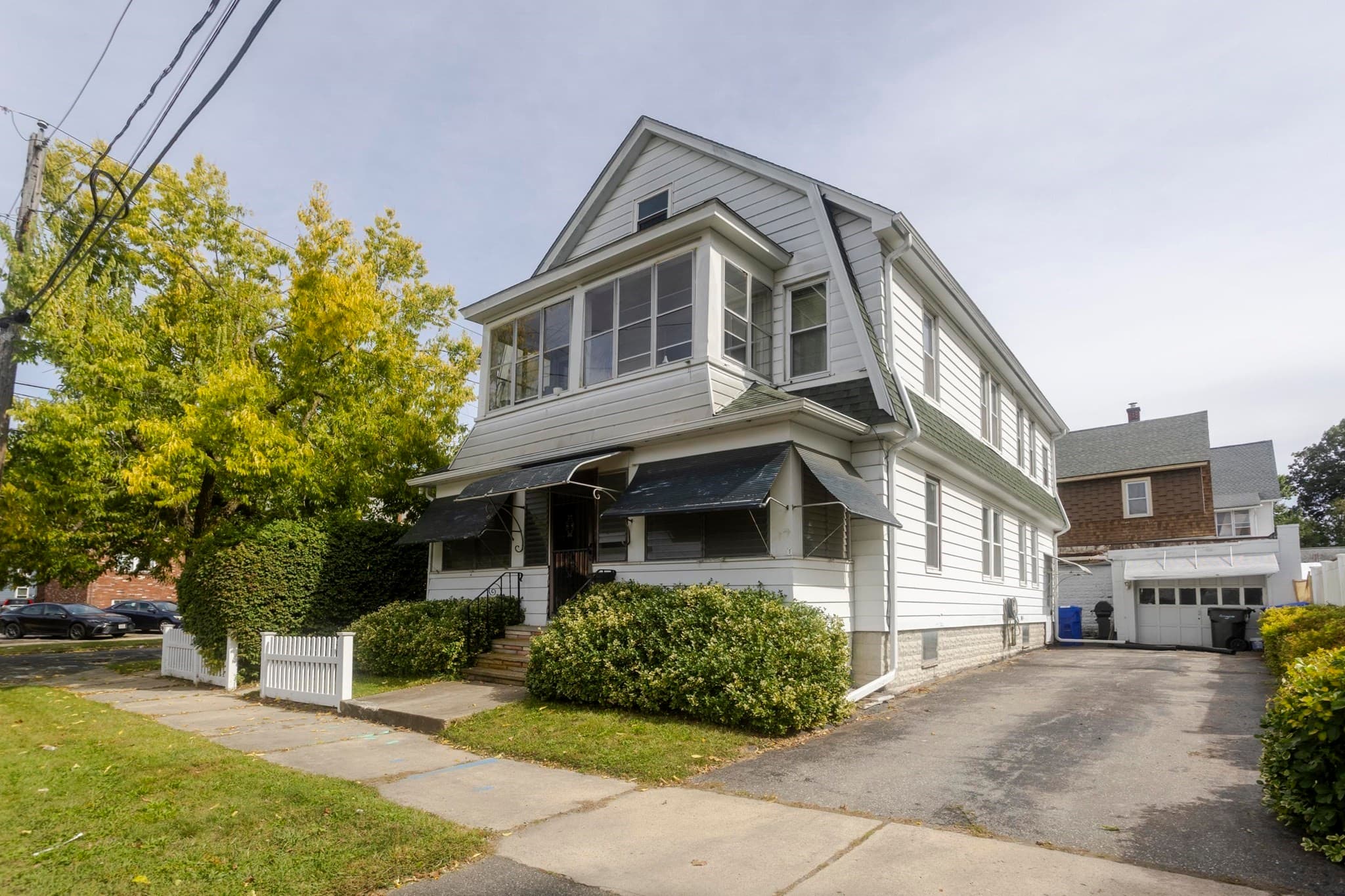 Multi Family at 81-83 Chestnut Street, Springfield MA 01151, Springfield, photo 2 of 27