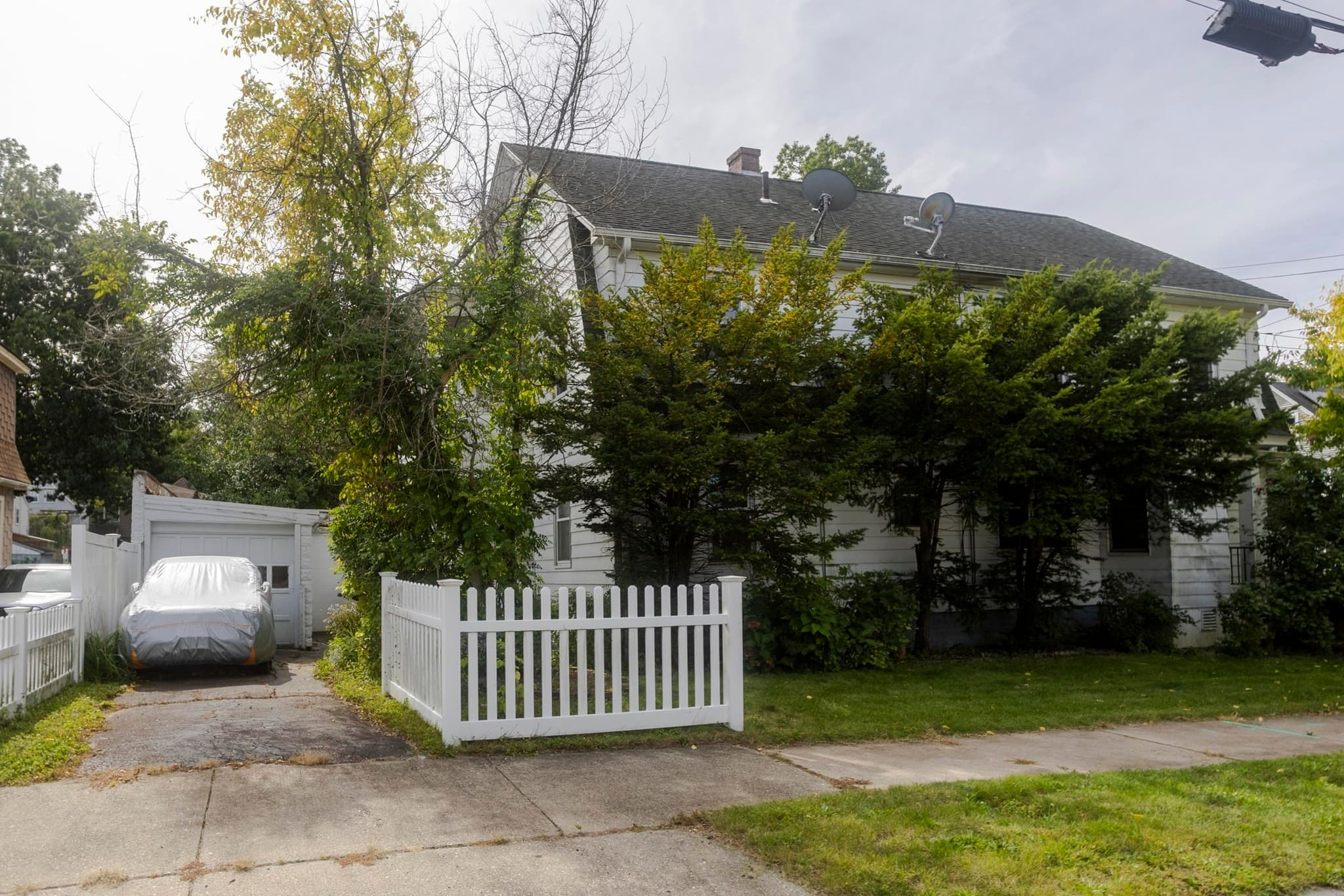 Multi Family at 81-83 Chestnut Street, Springfield MA 01151, Springfield, photo 3 of 27