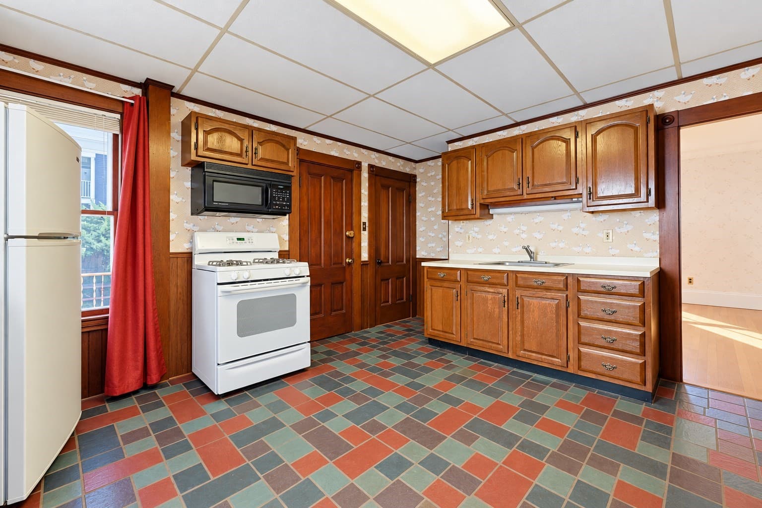 Multi Family at 16 Kearney St, Malden MA 02148, Malden, photo 11 of 38