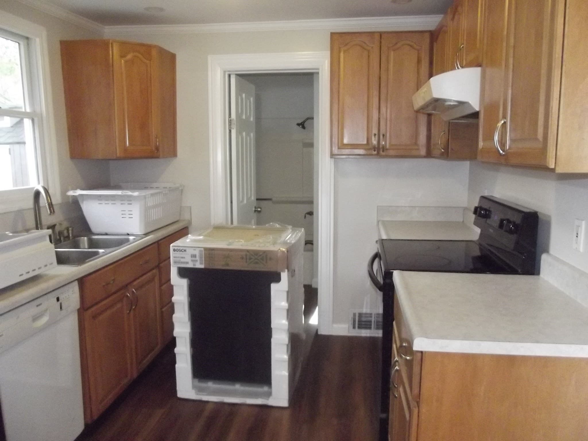 Single Family Residence at 27 Elizabeth St, Lunenburg MA 01462, Lunenburg, photo 16 of 24