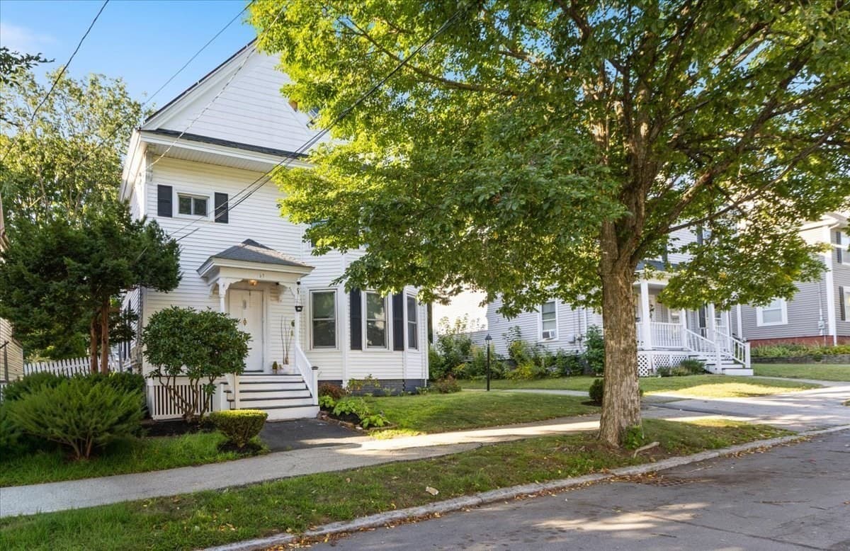 Single Family Residence at 33 Ninth Ave, Haverhill MA 01830, Haverhill, photo 3 of 39