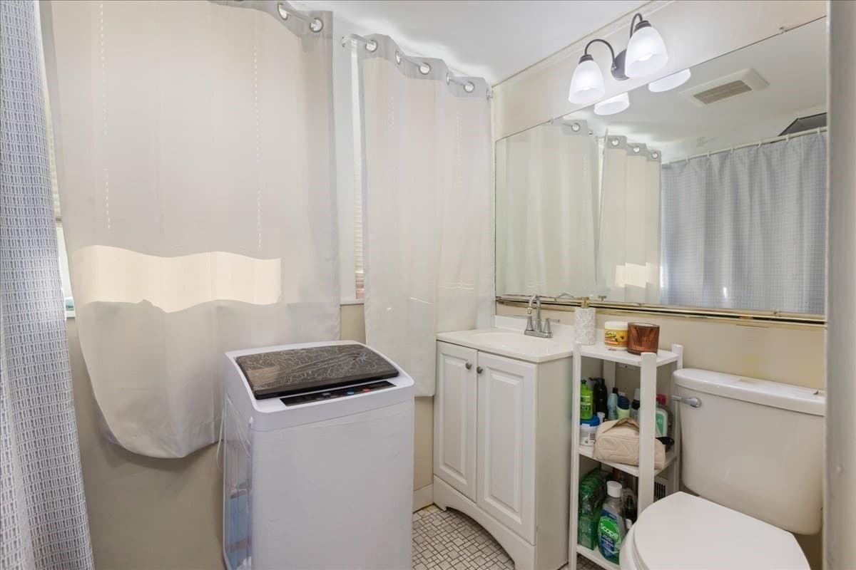 Single Family Residence at 33 Ninth Ave, Haverhill MA 01830, Haverhill, photo 24 of 39