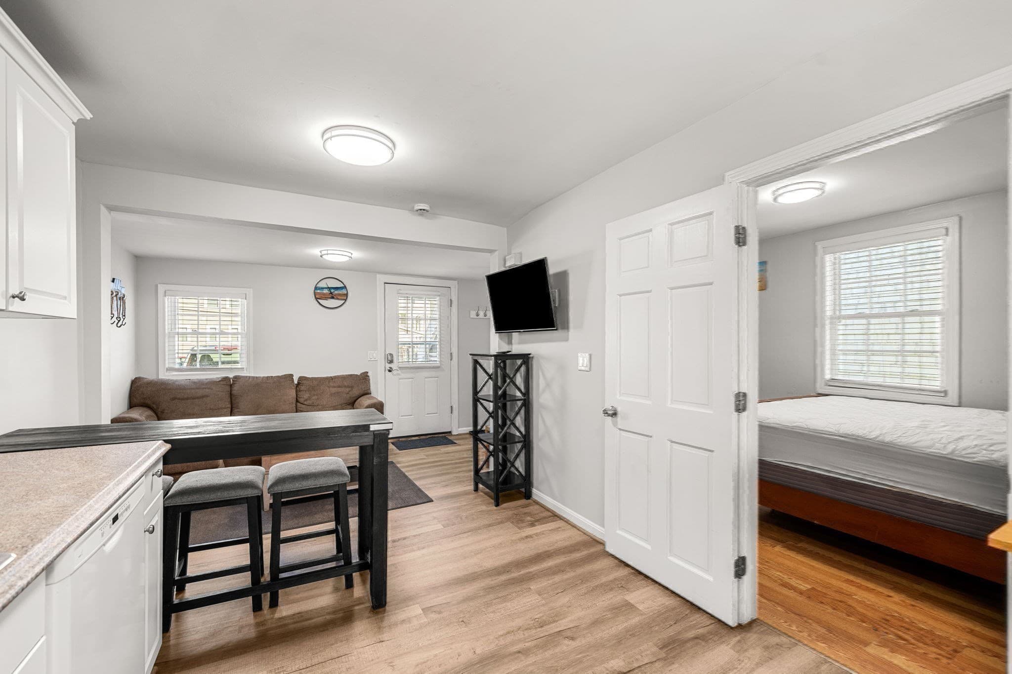 2 Family - 2 Units Side by Side at 50 Atlantic Avenue, Salisbury MA 01952, Salisbury, photo 28 of 40