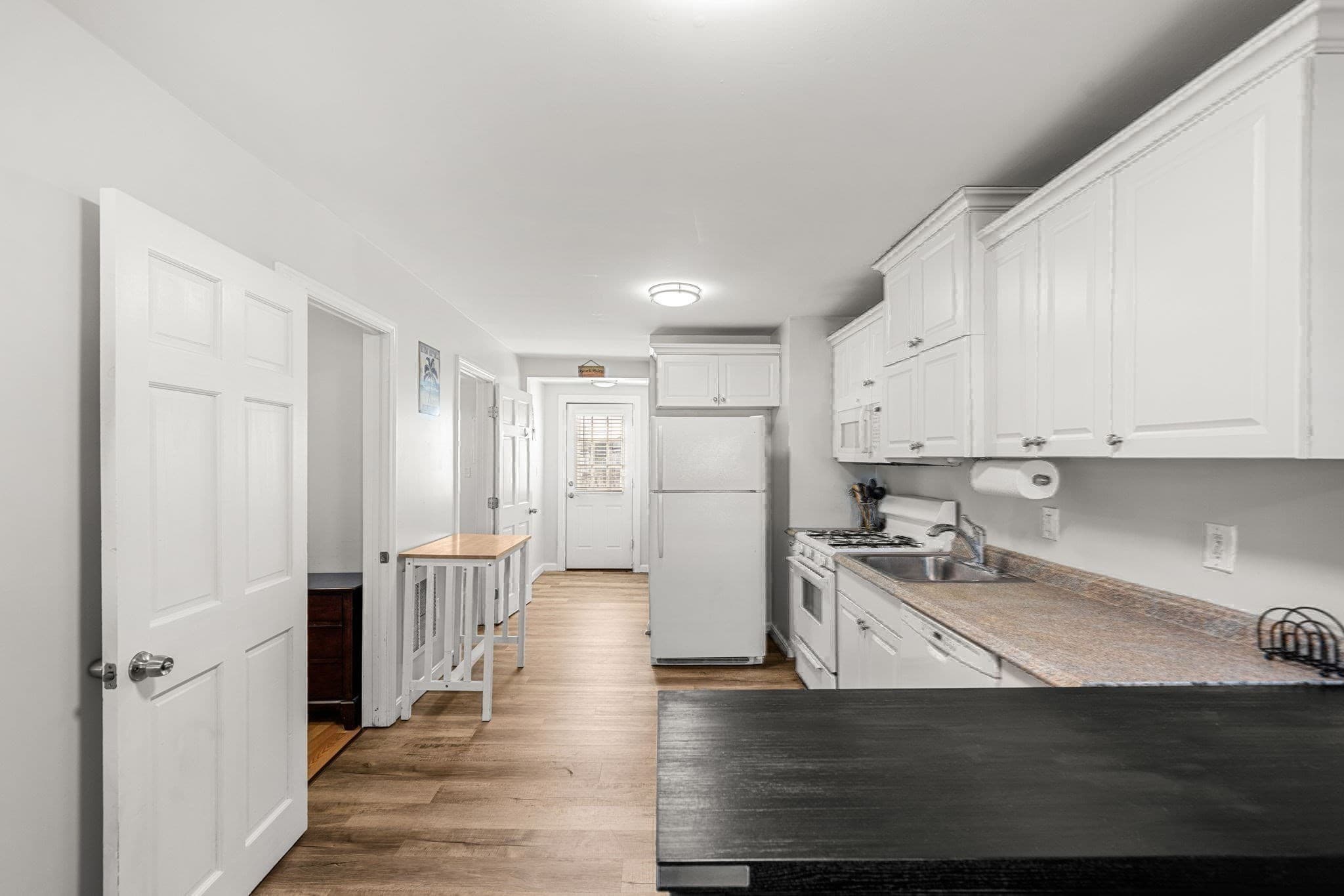 2 Family - 2 Units Side by Side at 50 Atlantic Avenue, Salisbury MA 01952, Salisbury, photo 24 of 40