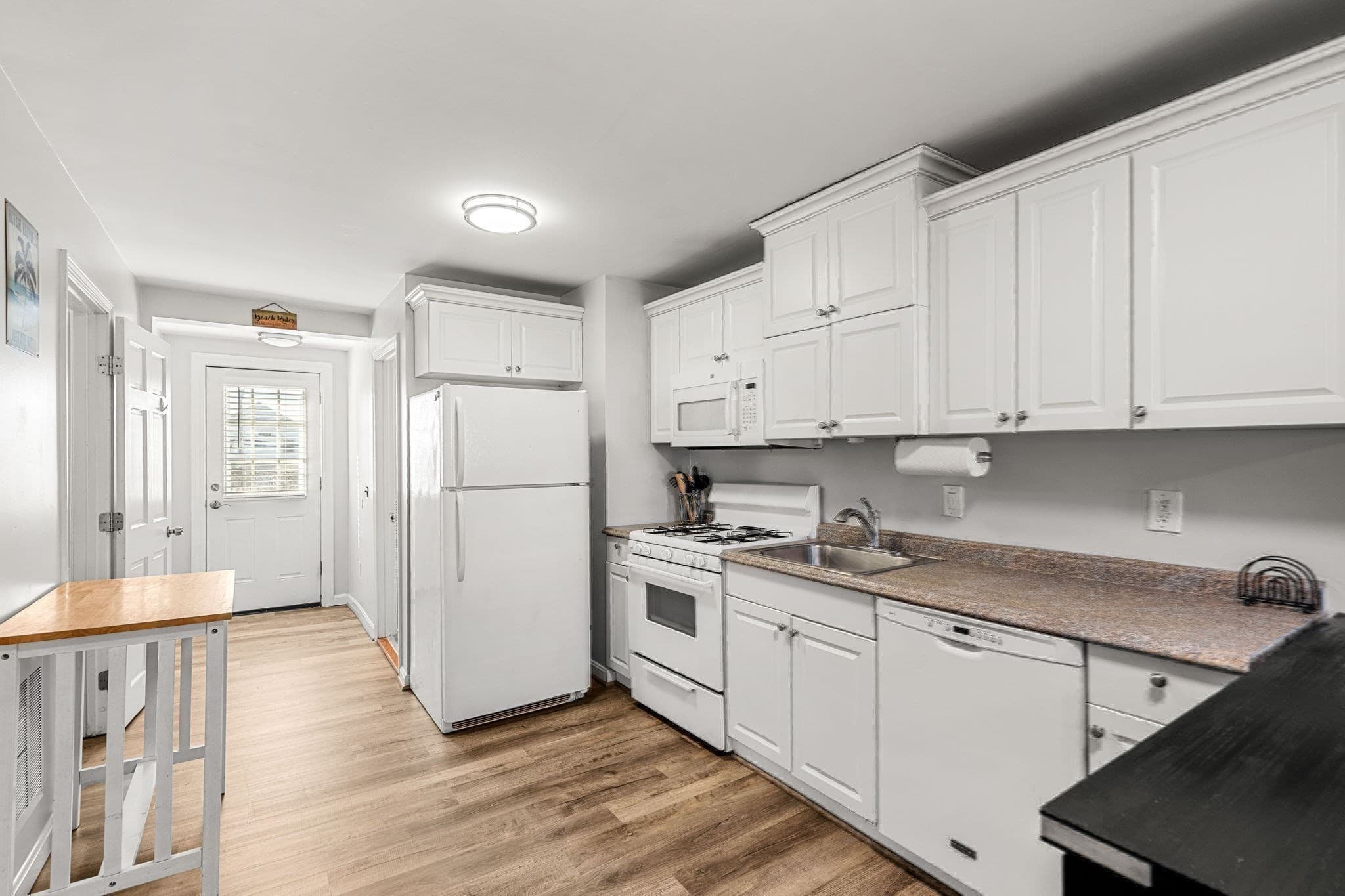 2 Family - 2 Units Side by Side at 50 Atlantic Avenue, Salisbury MA 01952, Salisbury, photo 25 of 40
