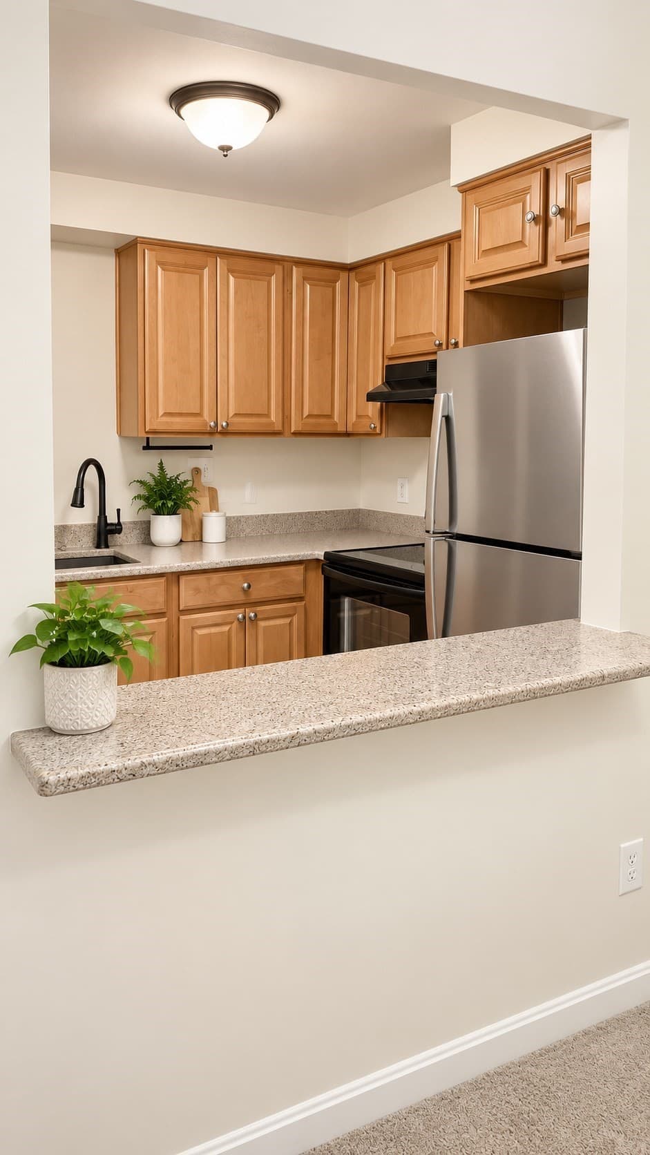 Condominium at 180 Main St # 6107, Bridgewater MA 02324, Bridgewater, photo 2 of 19