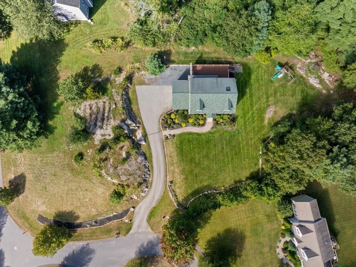 Single Family Residence at 4 Look Out Circle, Middleboro MA 02346, Middleboro, photo 41 of 42