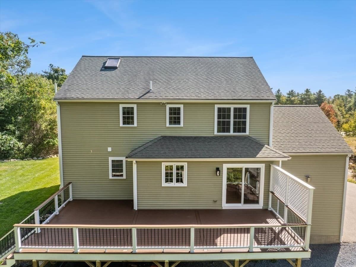 Single Family Residence at 4 Look Out Circle, Middleboro MA 02346, Middleboro, photo 37 of 42