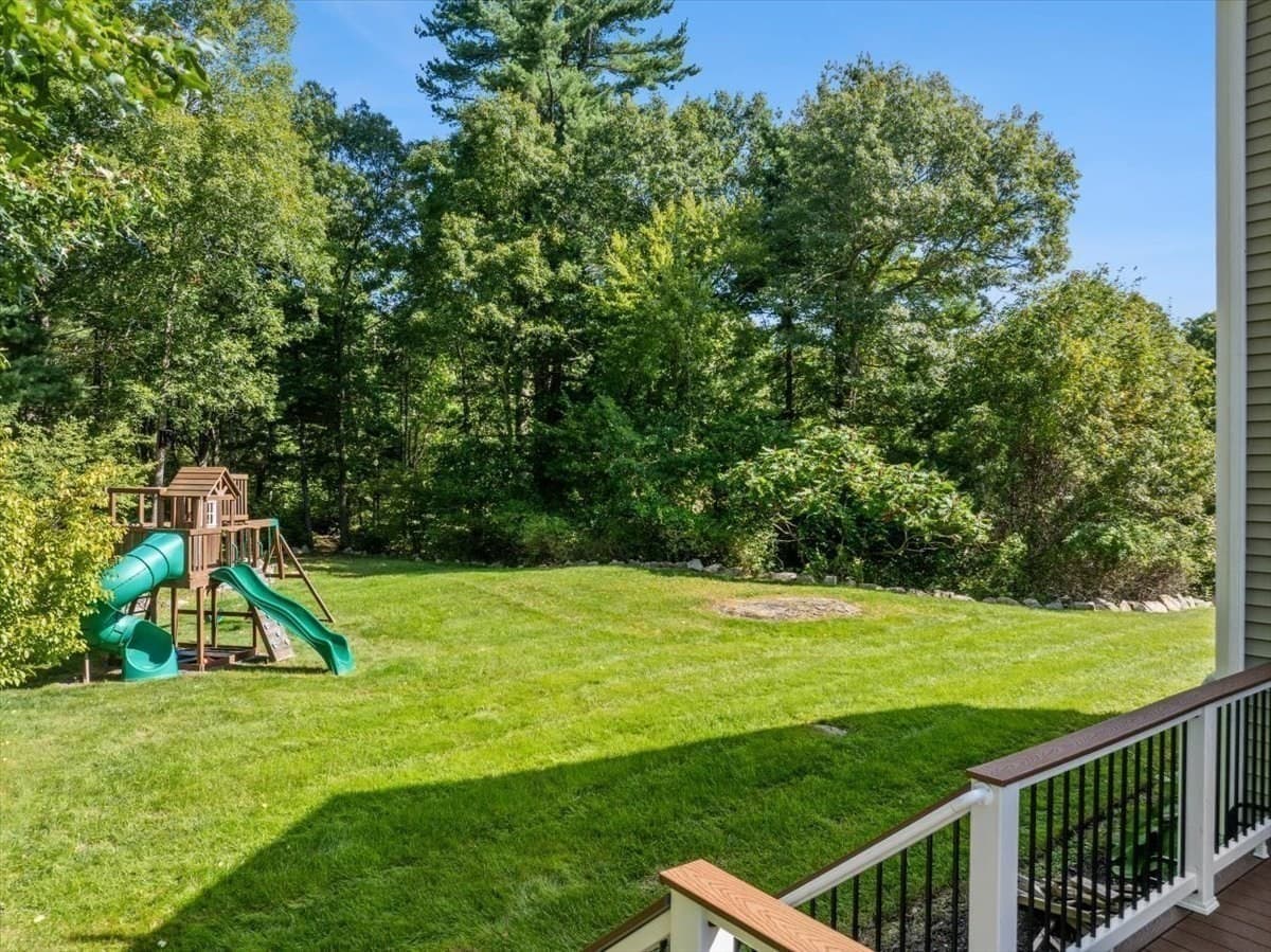 Single Family Residence at 4 Look Out Circle, Middleboro MA 02346, Middleboro, photo 40 of 42