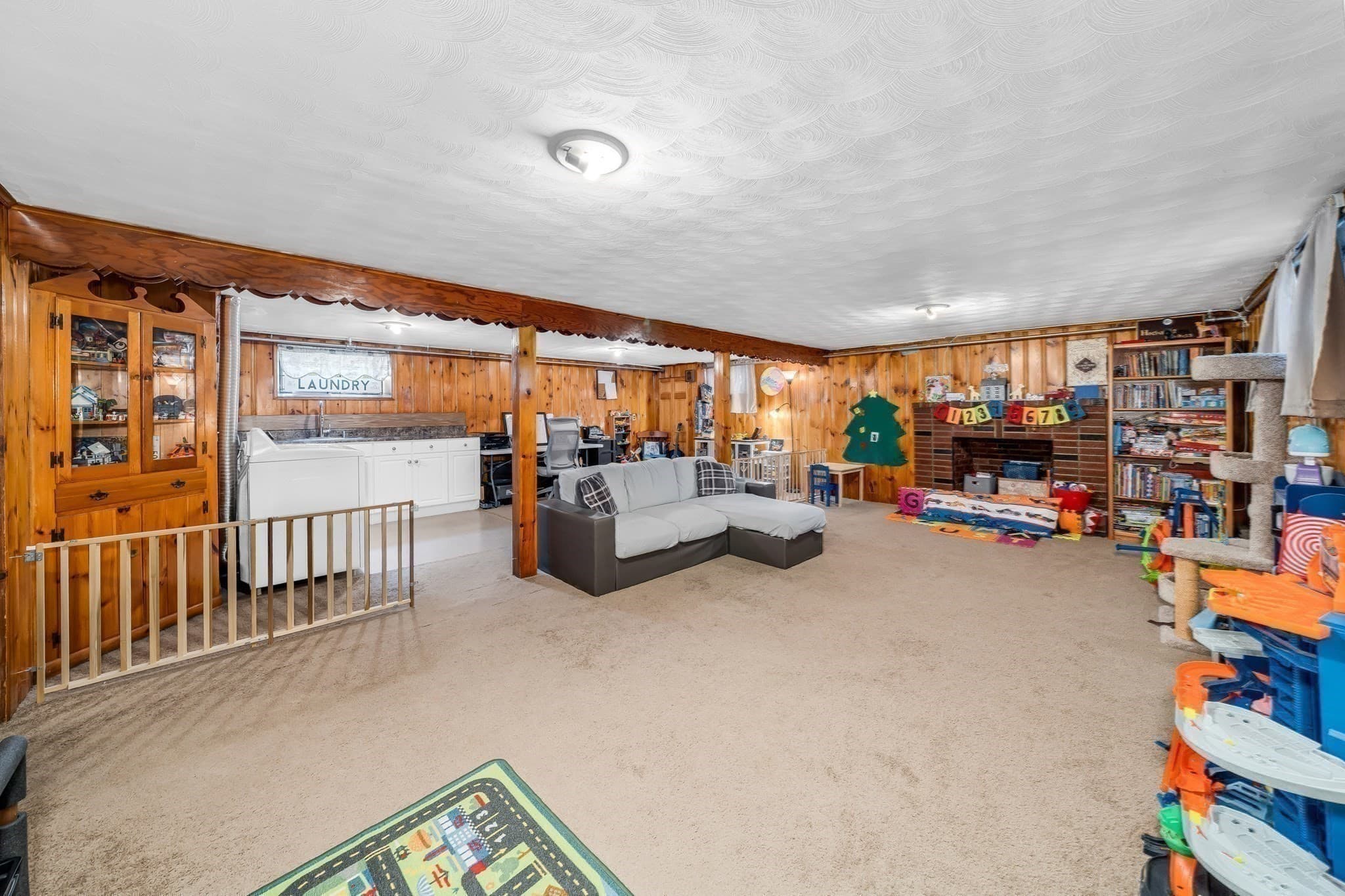 Single Family Residence at 45 Sigourney St, Revere MA 02151, Revere, photo 16 of 28