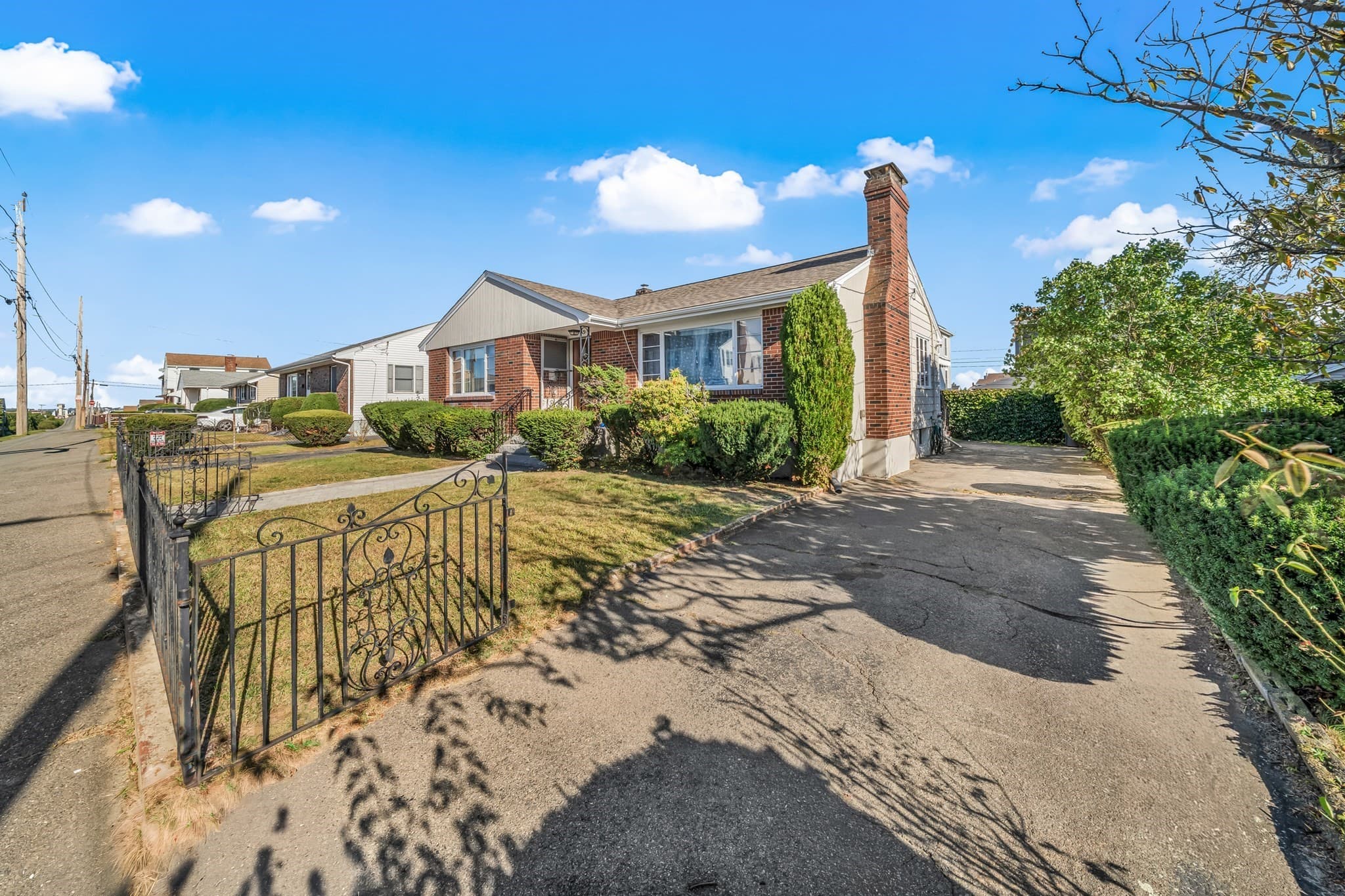 Single Family Residence at 45 Sigourney St, Revere MA 02151, Revere, photo 3 of 28