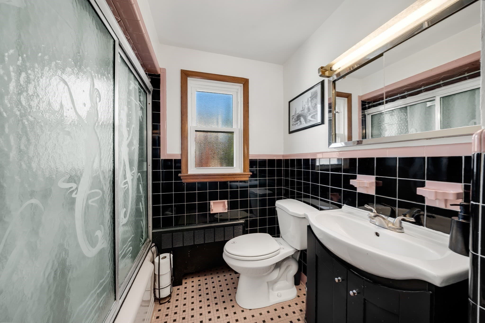 Single Family Residence at 45 Sigourney St, Revere MA 02151, Revere, photo 14 of 28