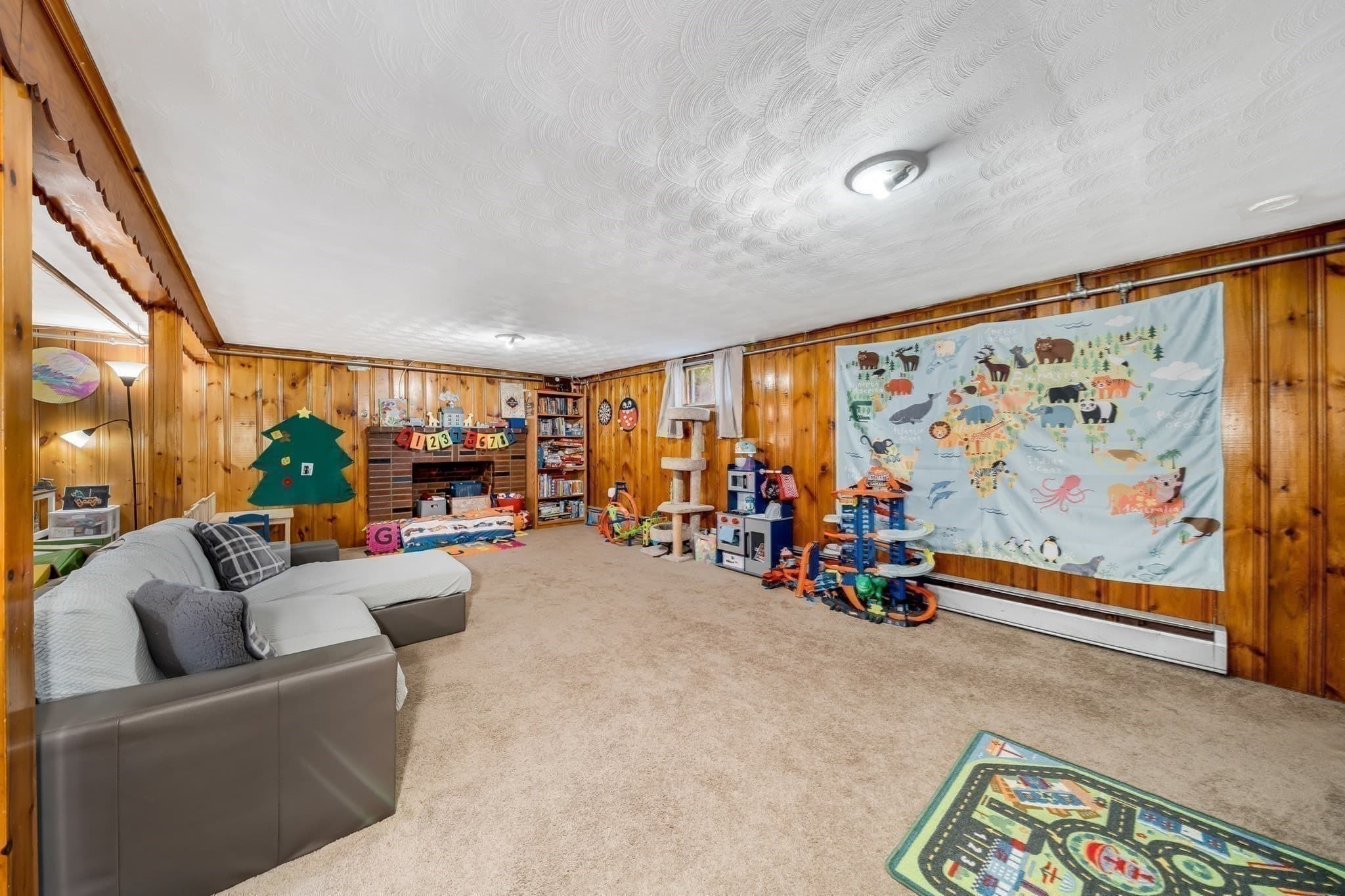 Single Family Residence at 45 Sigourney St, Revere MA 02151, Revere, photo 18 of 28