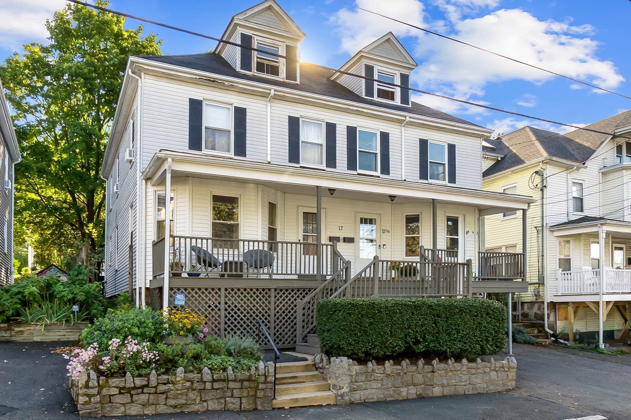 Condominium at 17-1/2 Pierce Ave., Beverly MA 01915, Beverly, photo 2 of 25
