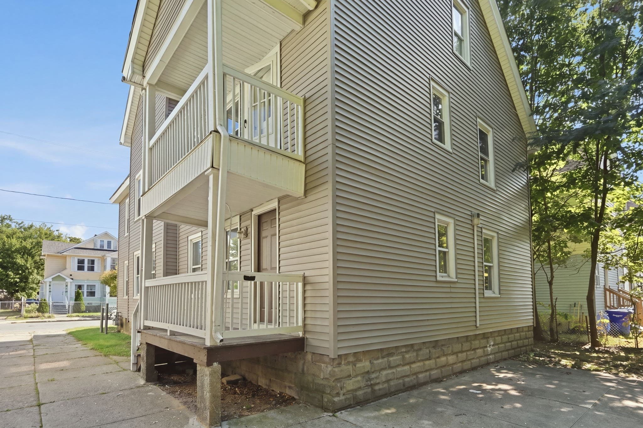 Multi Family at 58-60 Bristol St, Springfield MA 01109, Springfield, photo 5 of 42