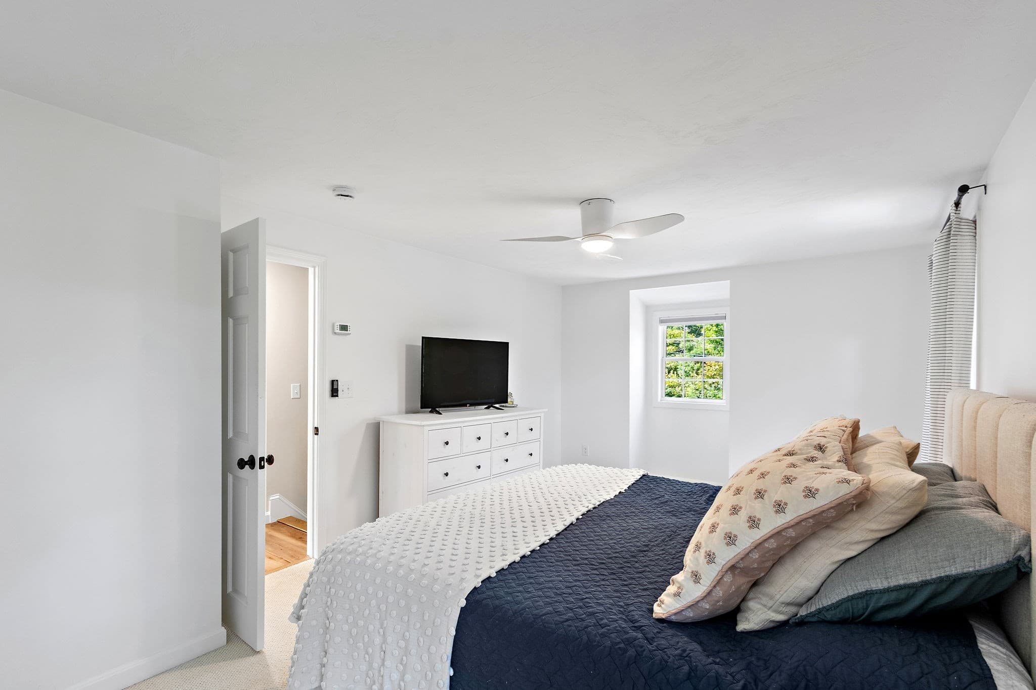 Single Family Residence at 23 Sharps Dr, Plymouth MA 02360, Plymouth, photo 23 of 42