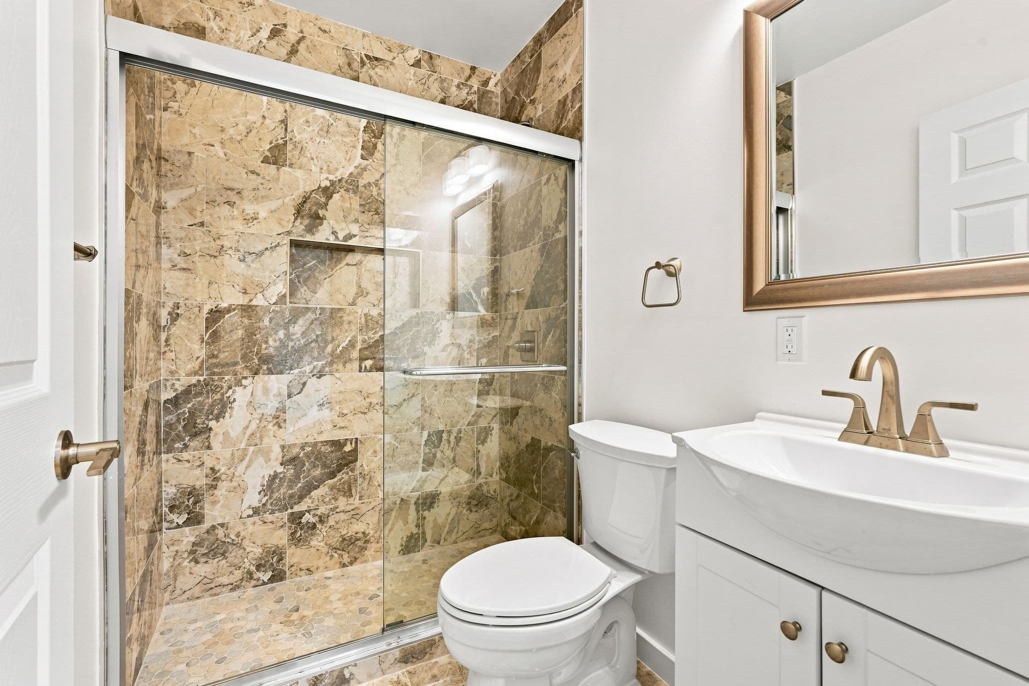 Single Family Residence at 204 River Dr, Hadley MA 01035, Hadley, photo 36 of 42