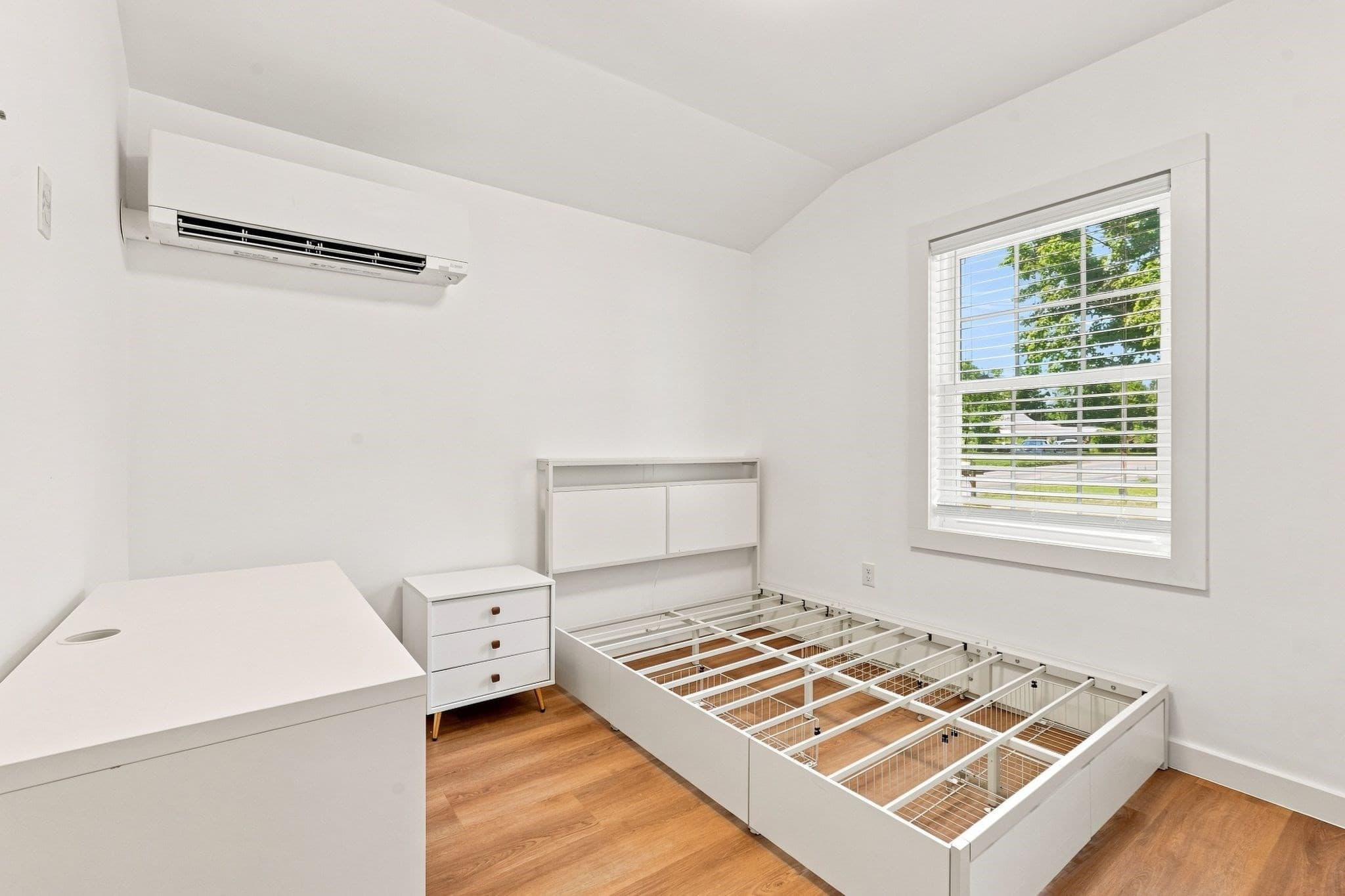 Single Family Residence at 204 River Dr, Hadley MA 01035, Hadley, photo 15 of 42
