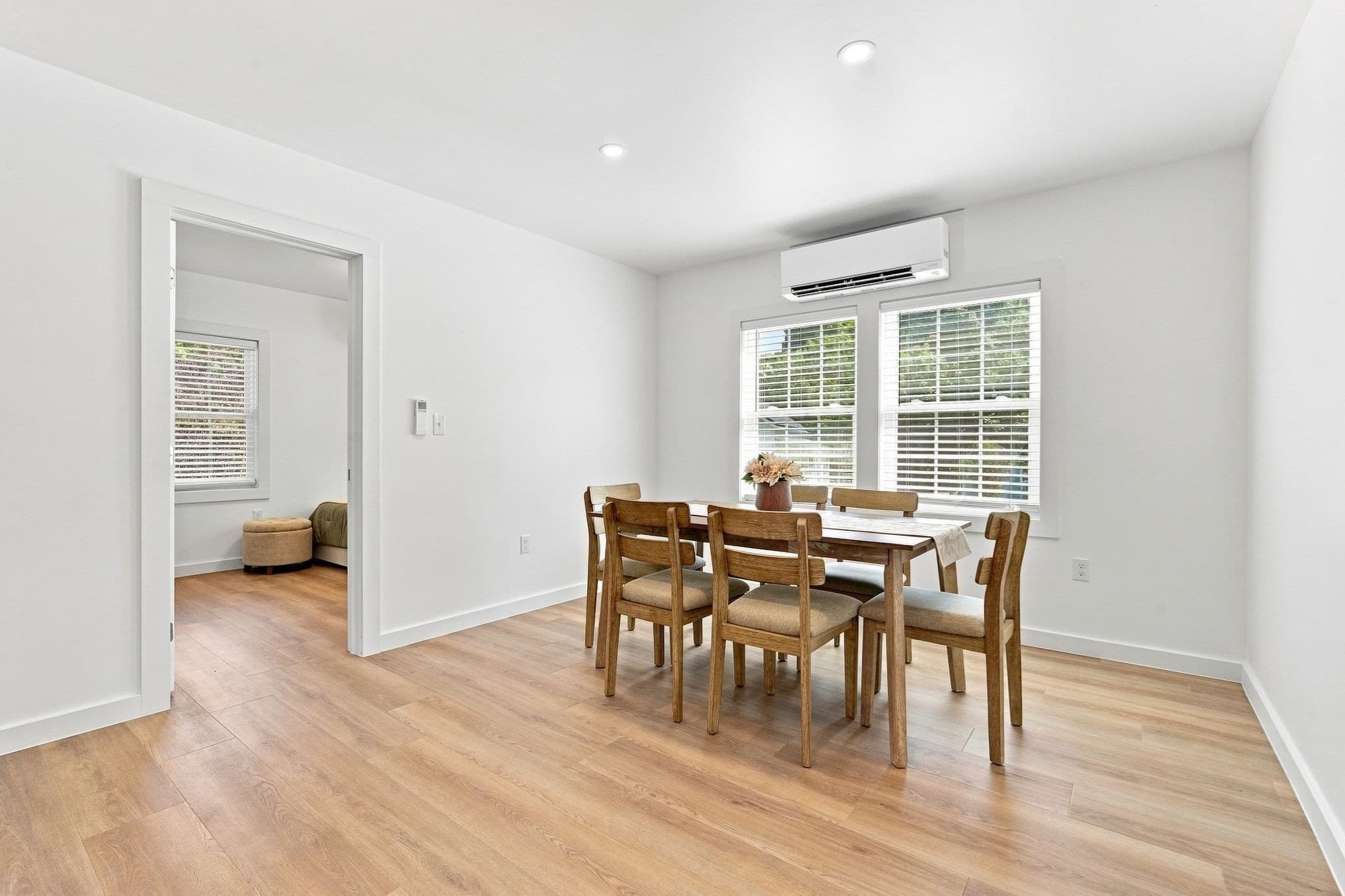 Single Family Residence at 204 River Dr, Hadley MA 01035, Hadley, photo 8 of 42