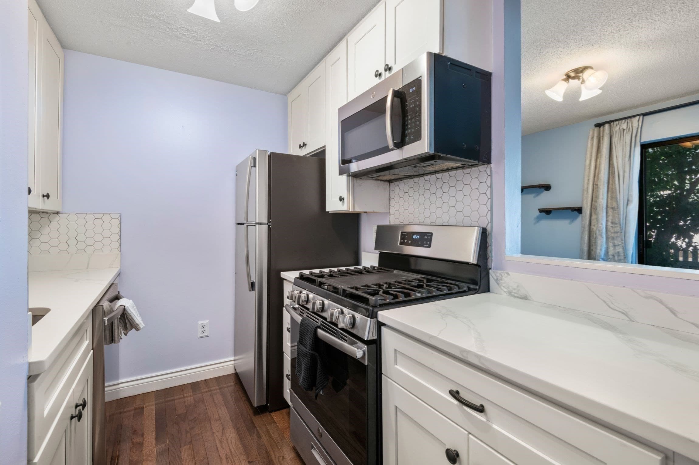 Condominium at 129 Lowell Street # 4, Peabody MA 01960, Peabody, photo 6 of 42
