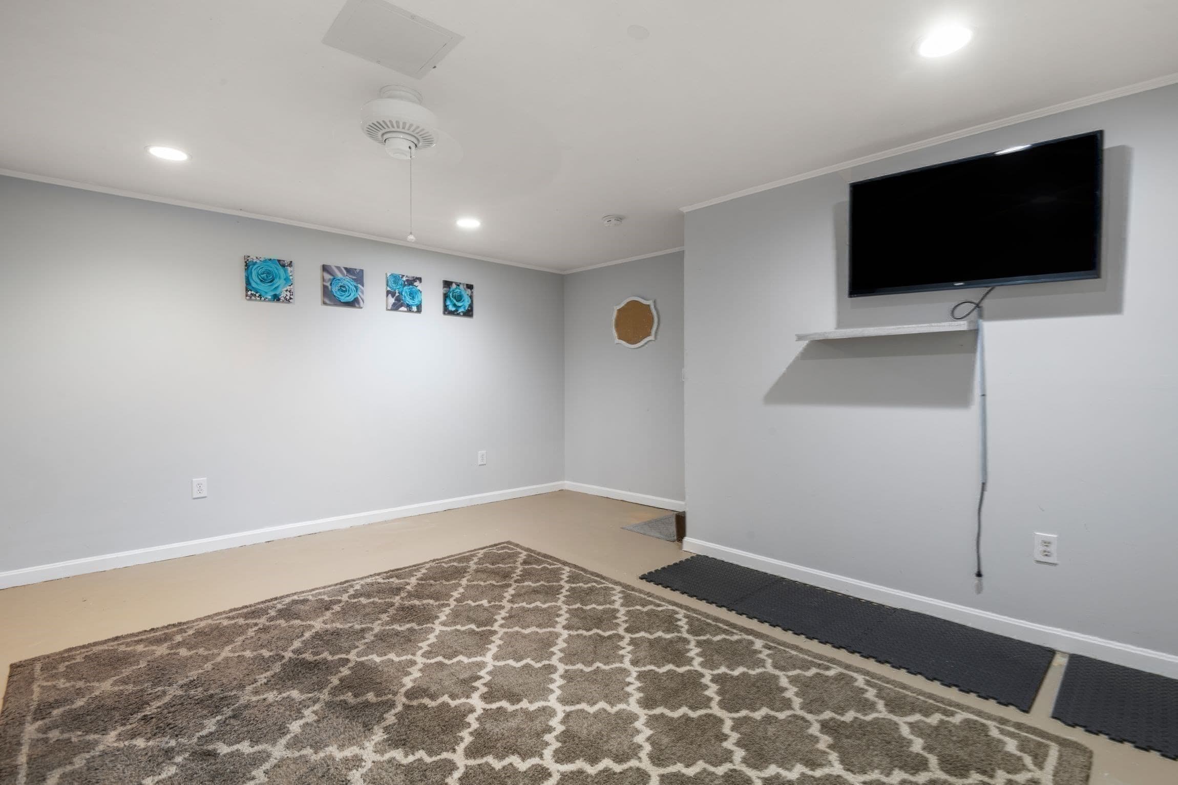 Condominium at 129 Lowell Street # 4, Peabody MA 01960, Peabody, photo 32 of 42