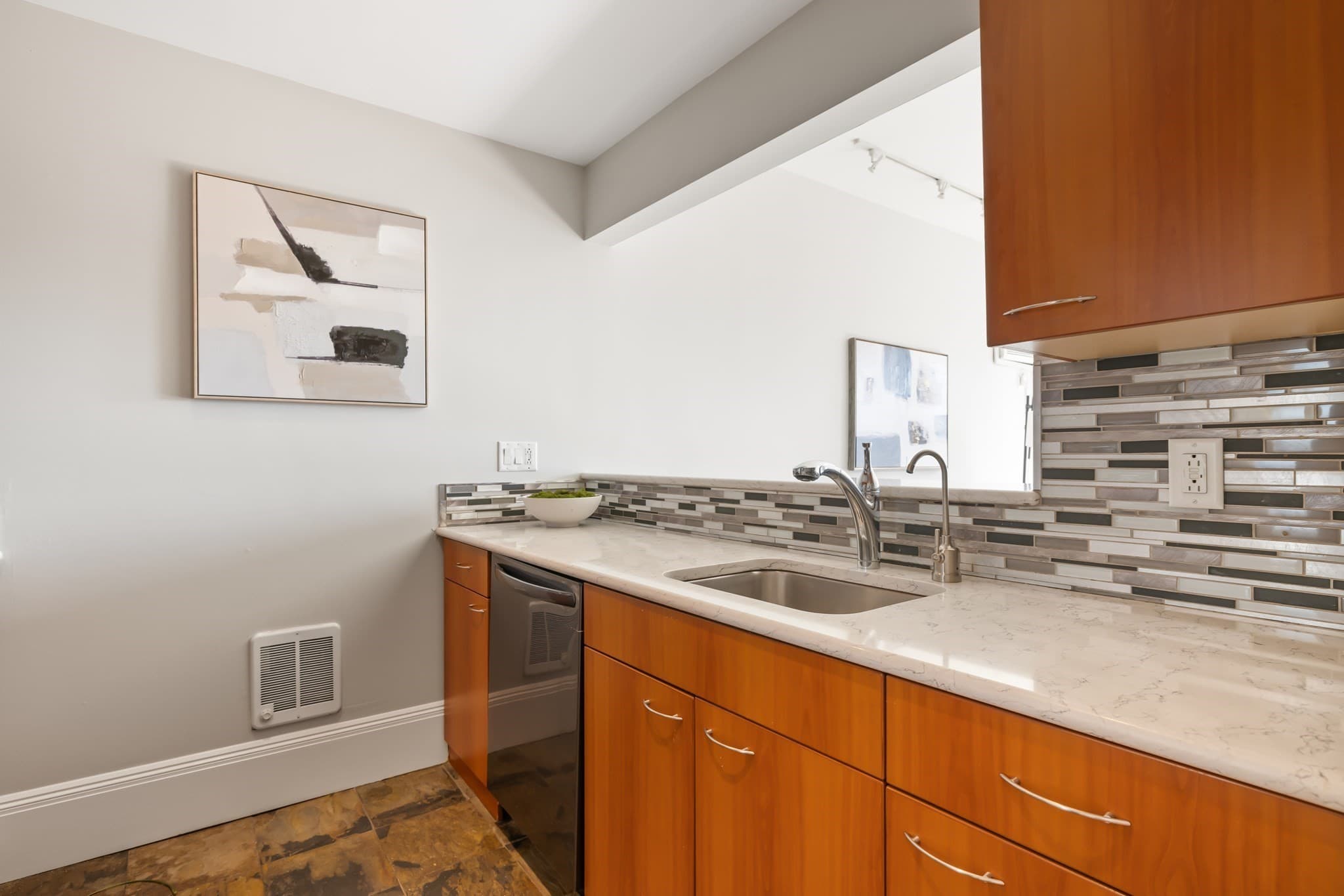 Condominium at 492 Massachusetts Ave # 51, Boston MA 02118, Boston, photo 6 of 20