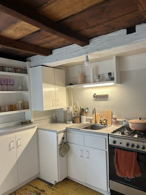 Condominium at 45 Washington St. # 5, Marblehead MA 01945, Marblehead, photo 9 of 11