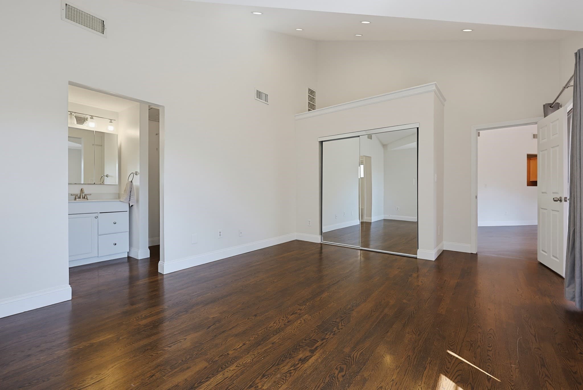 Condominium at 15 First St # A2, Salem MA 01970, Salem, photo 32 of 40