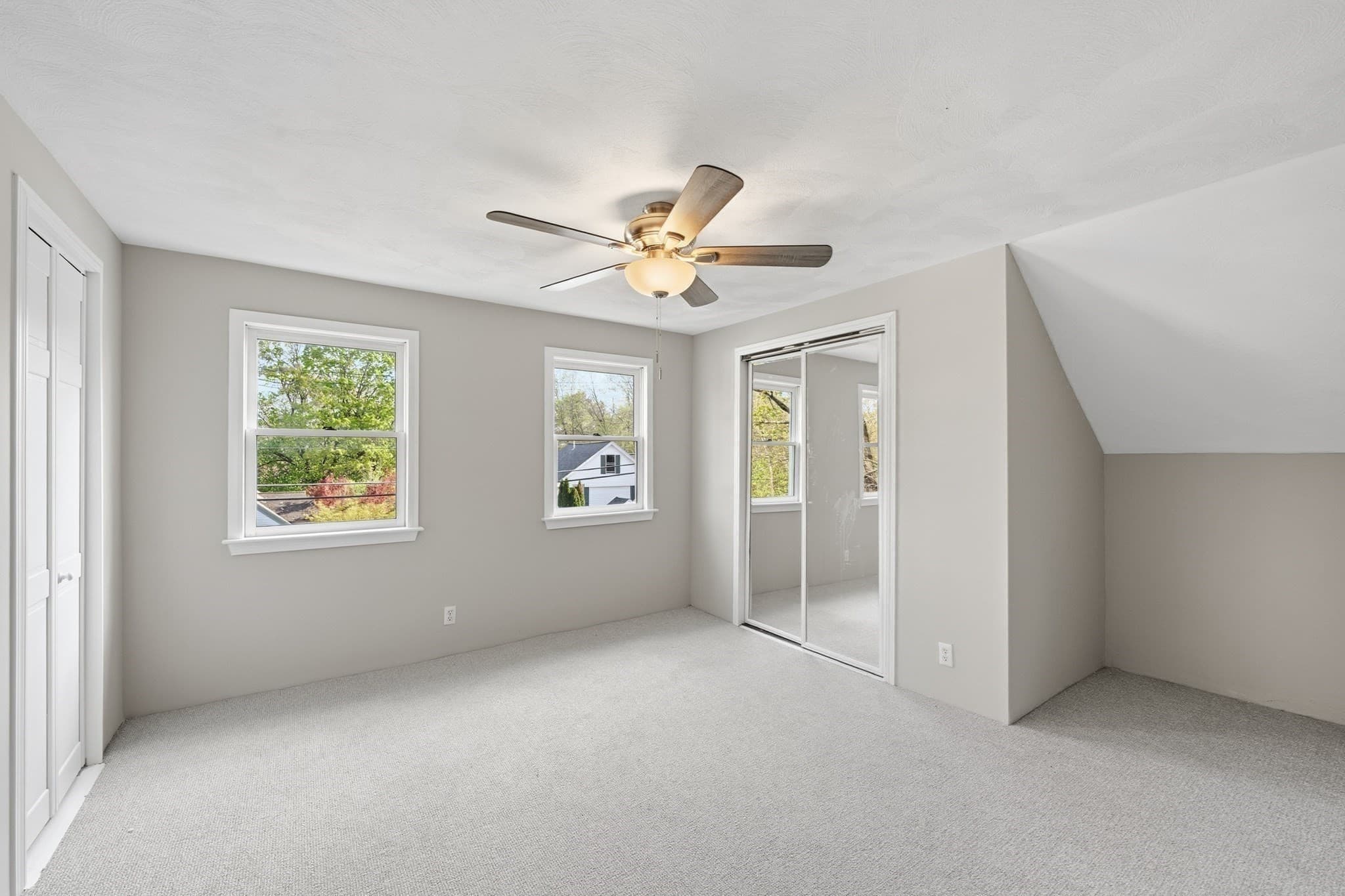 Single Family Residence at 28 W Prescott St, Westford MA 01886, Westford, photo 11 of 12