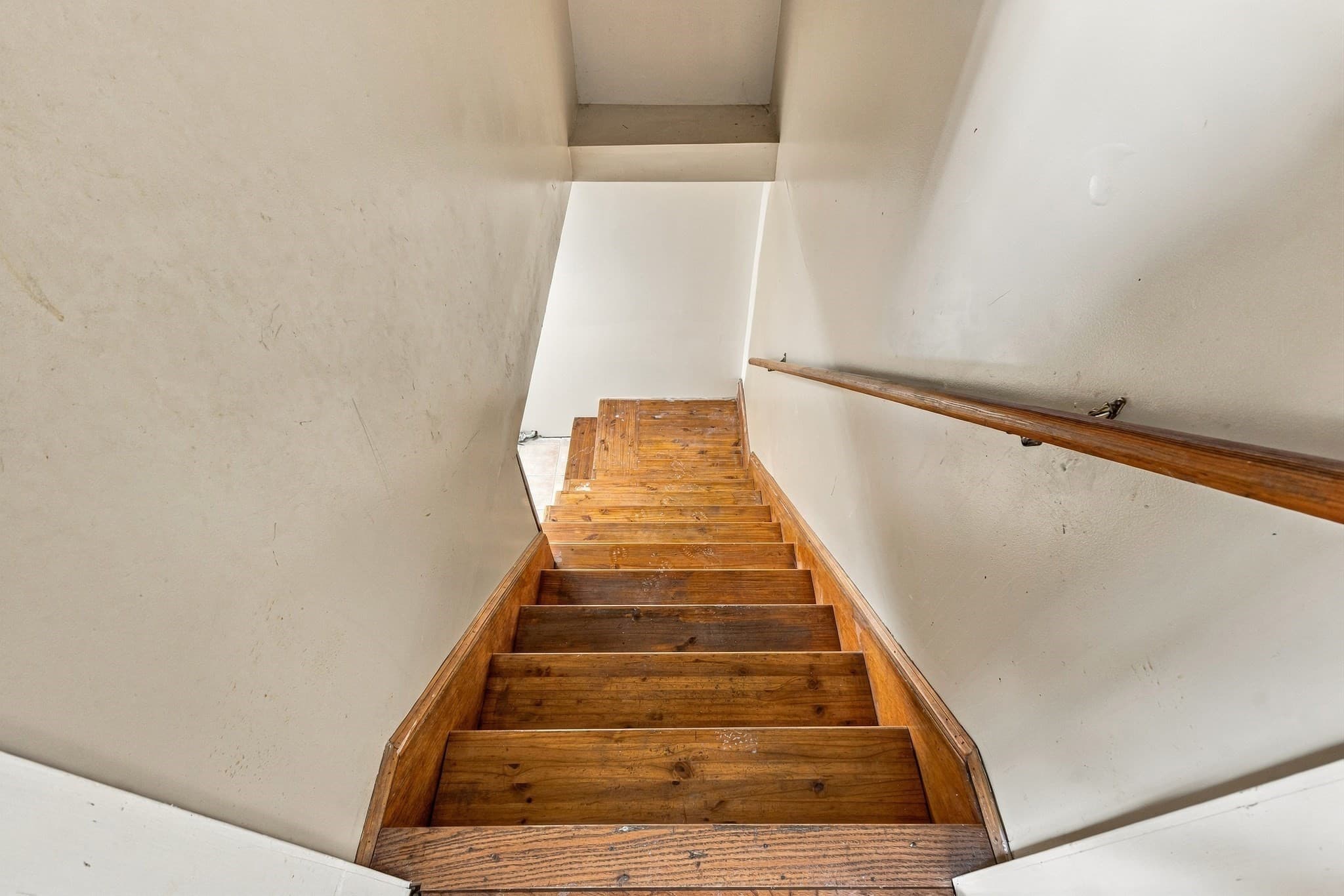 Single Family Residence at 739 County St, New Bedford MA 02740, New Bedford, photo 25 of 36
