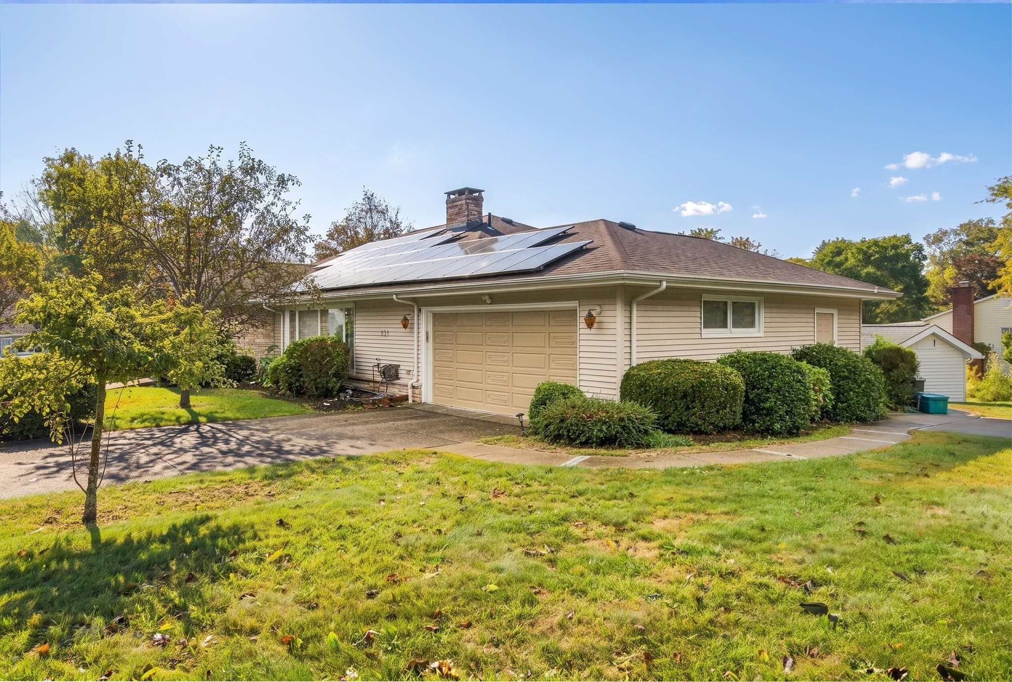 Single Family Residence at 131 Valley Rd, Somerset MA 02726, Somerset, photo 13 of 42