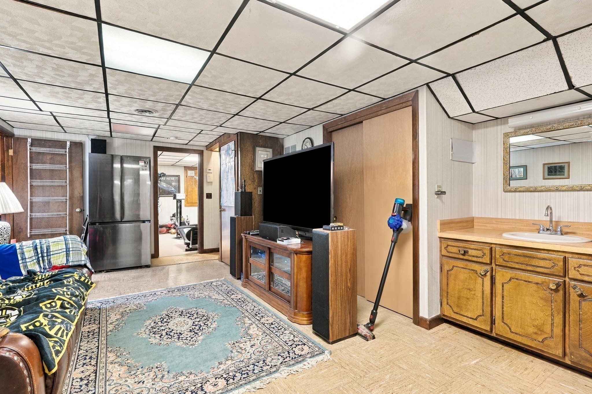 Single Family Residence at 131 Valley Rd, Somerset MA 02726, Somerset, photo 31 of 42