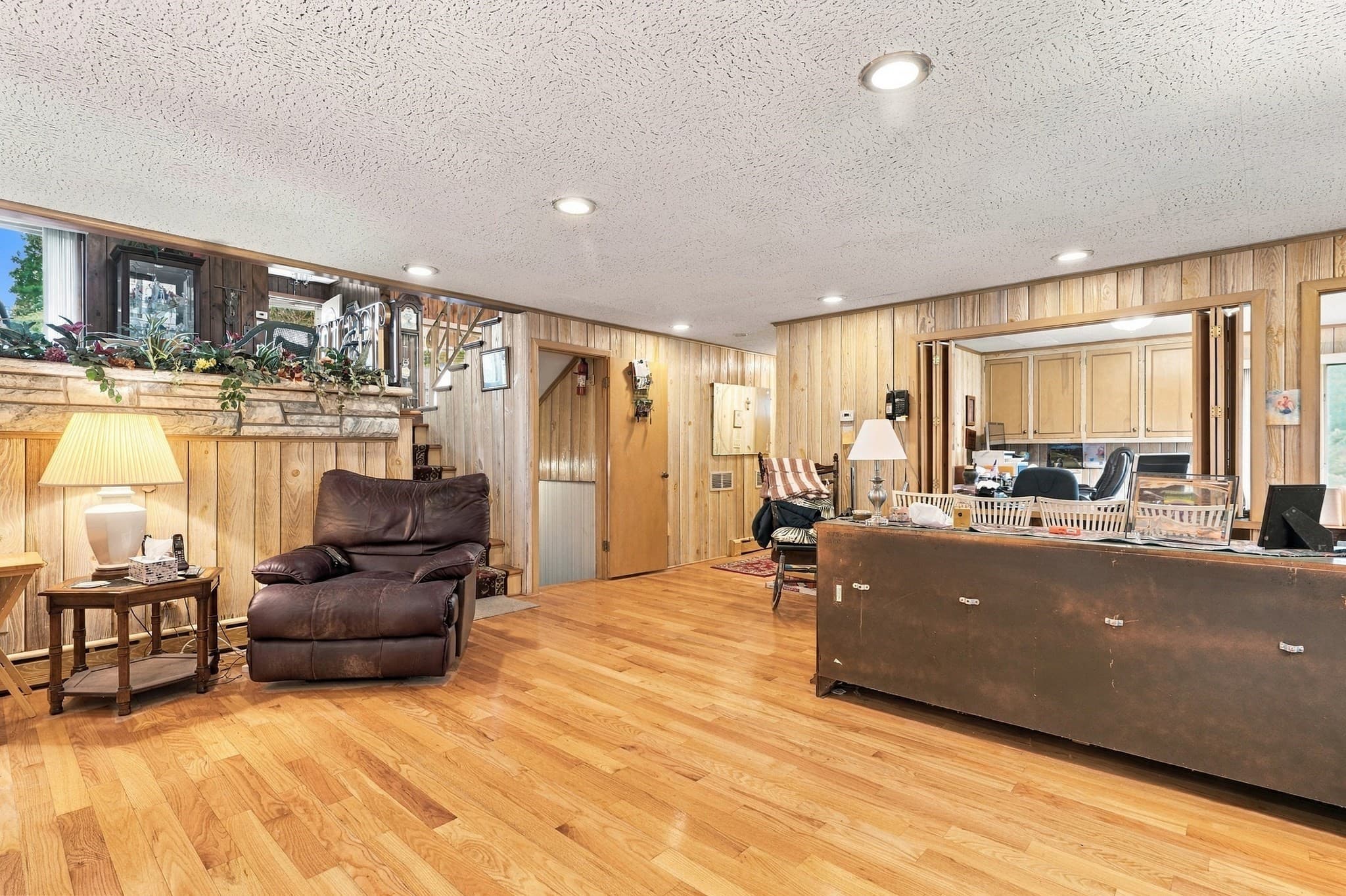 Single Family Residence at 131 Valley Rd, Somerset MA 02726, Somerset, photo 39 of 42